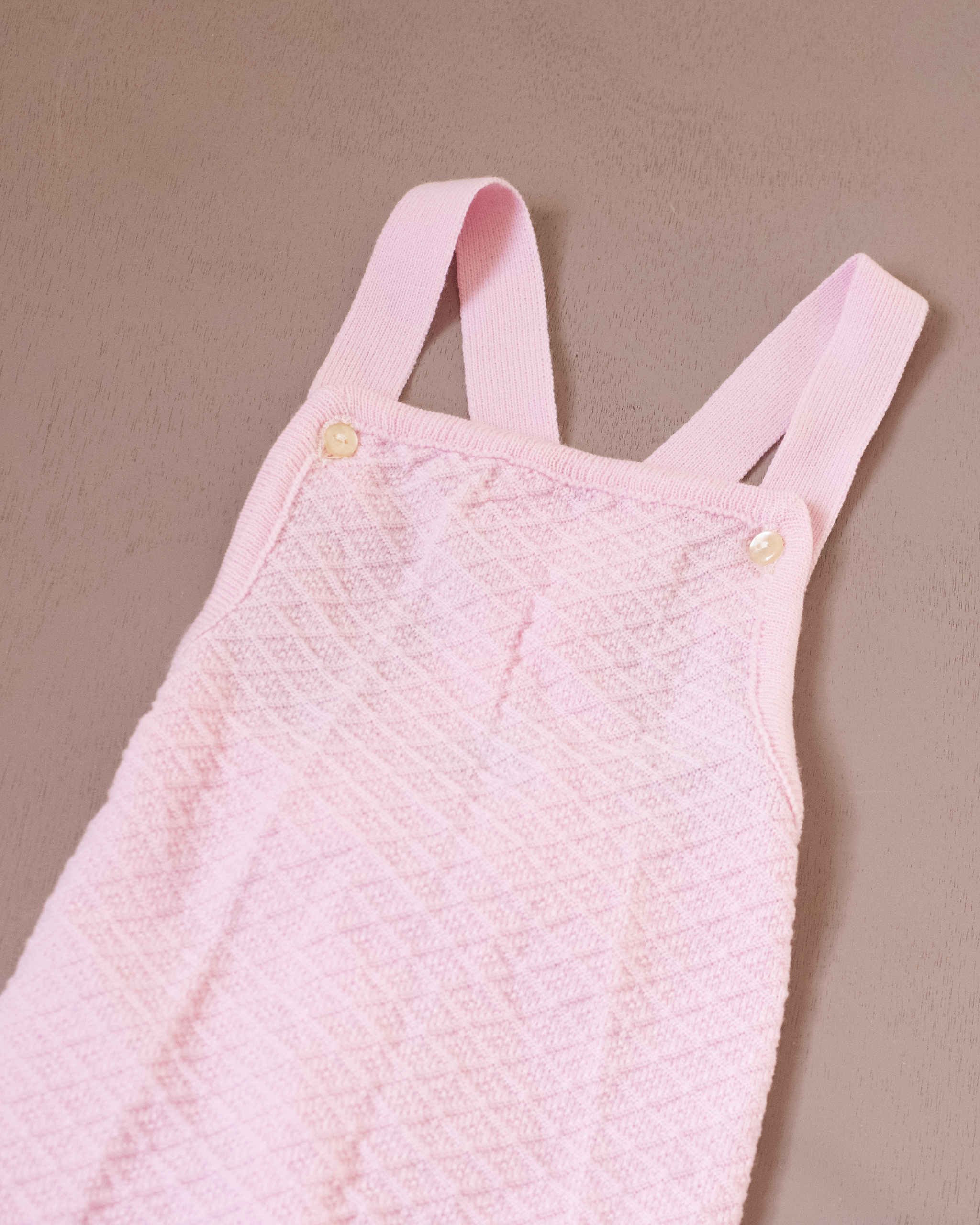 אוברול ורוד סרוג עם רגליות | דד סטוק צרפתי | 12-18 חודשים