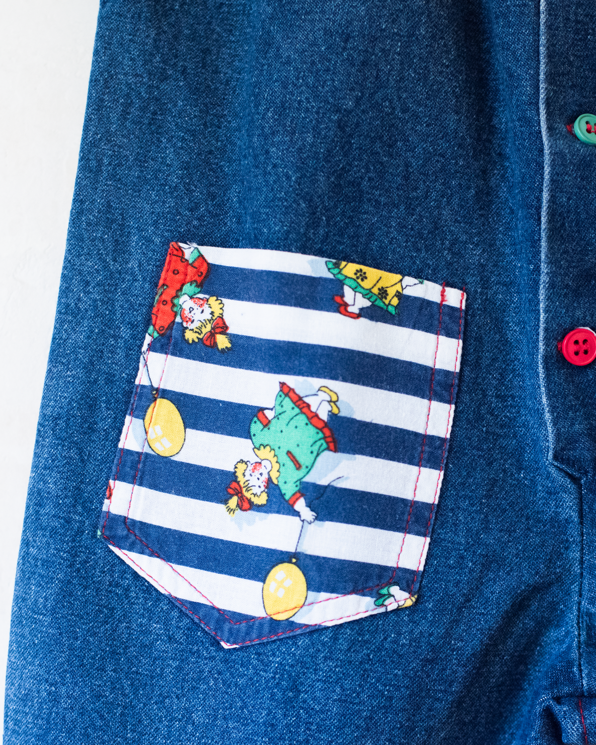 Denim overalls with children and balloons | 18-24 months