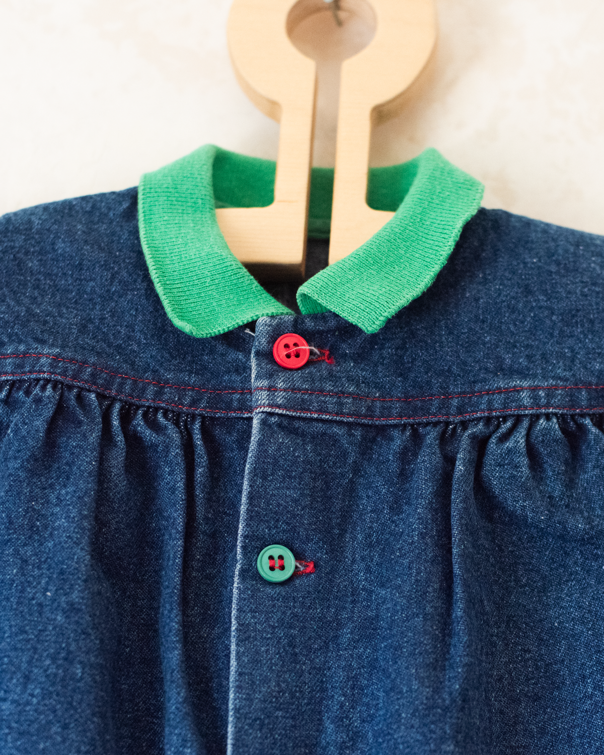 Denim overalls with children and balloons | 18-24 months
