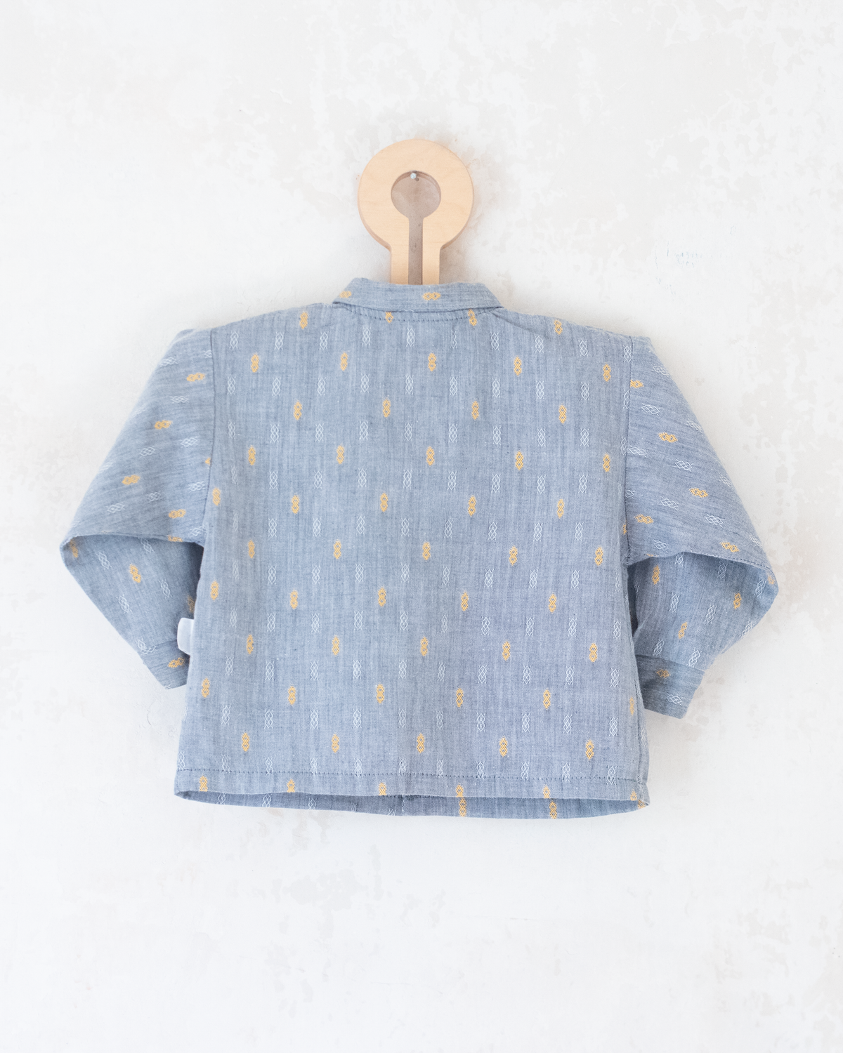 Gray button-down shirt | 12-18 months