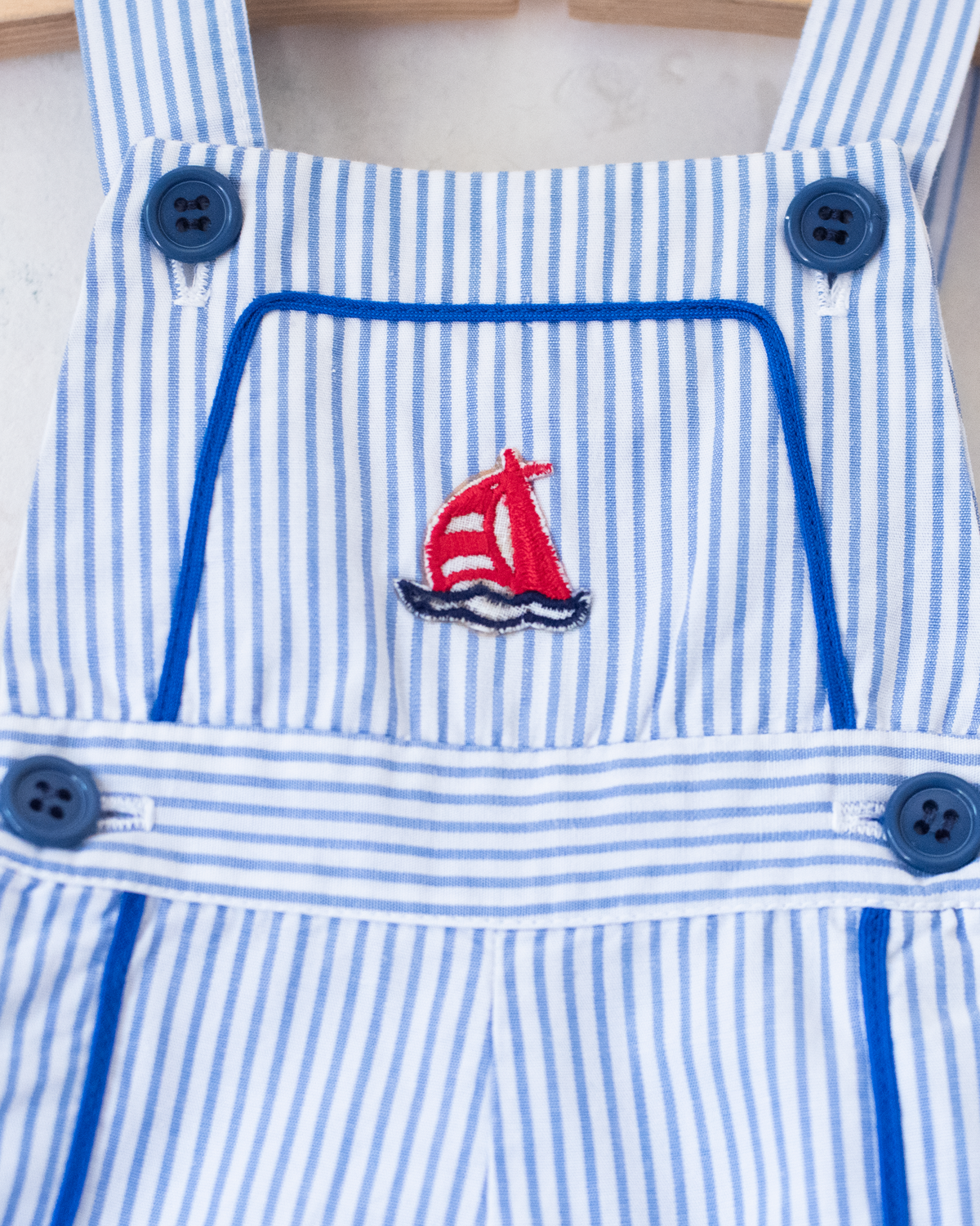 Overalls with stripes and an embroidered sailboat | 3-6 months