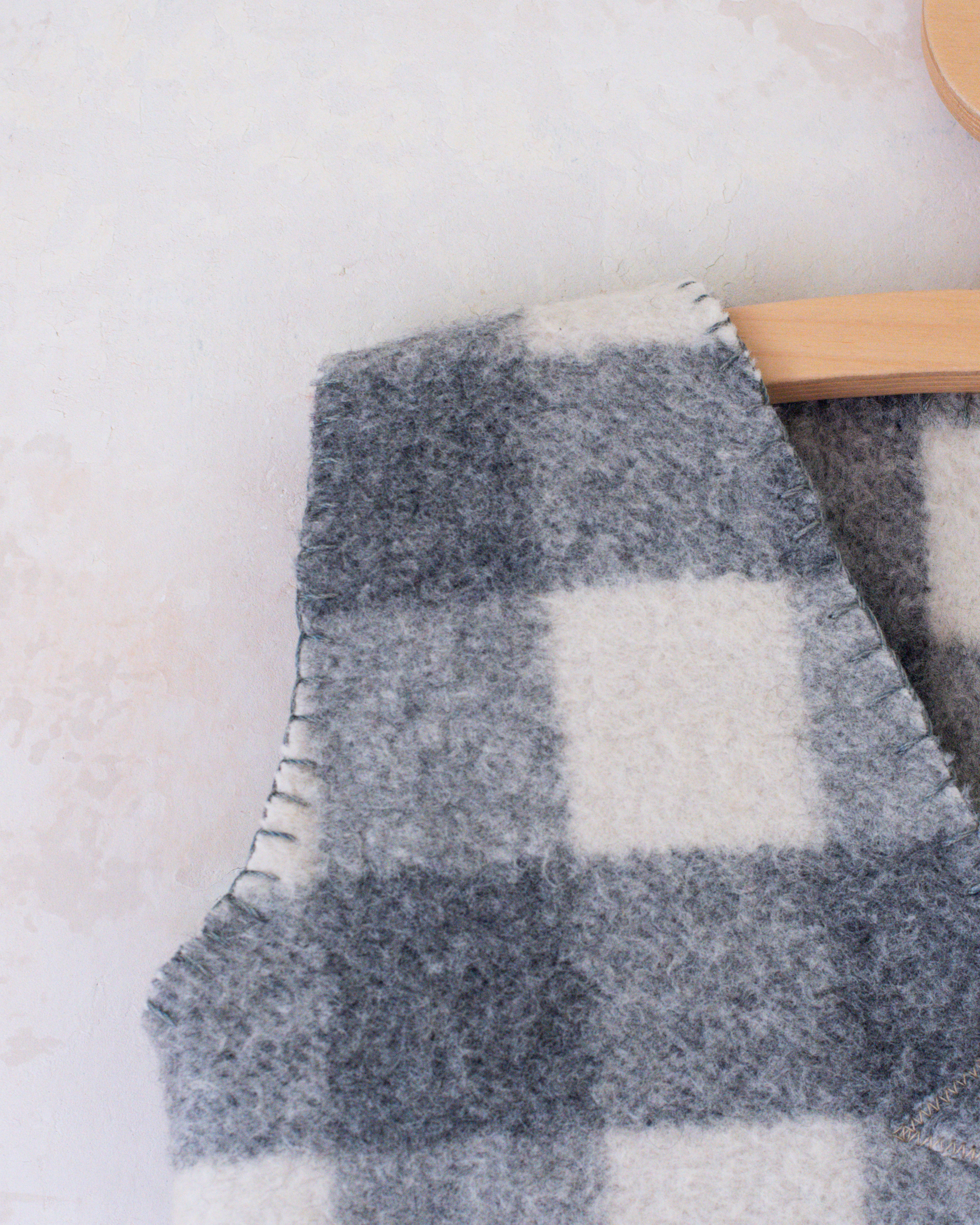 אפודת צמר ממוחדשת משובצת | 4-5 שנים