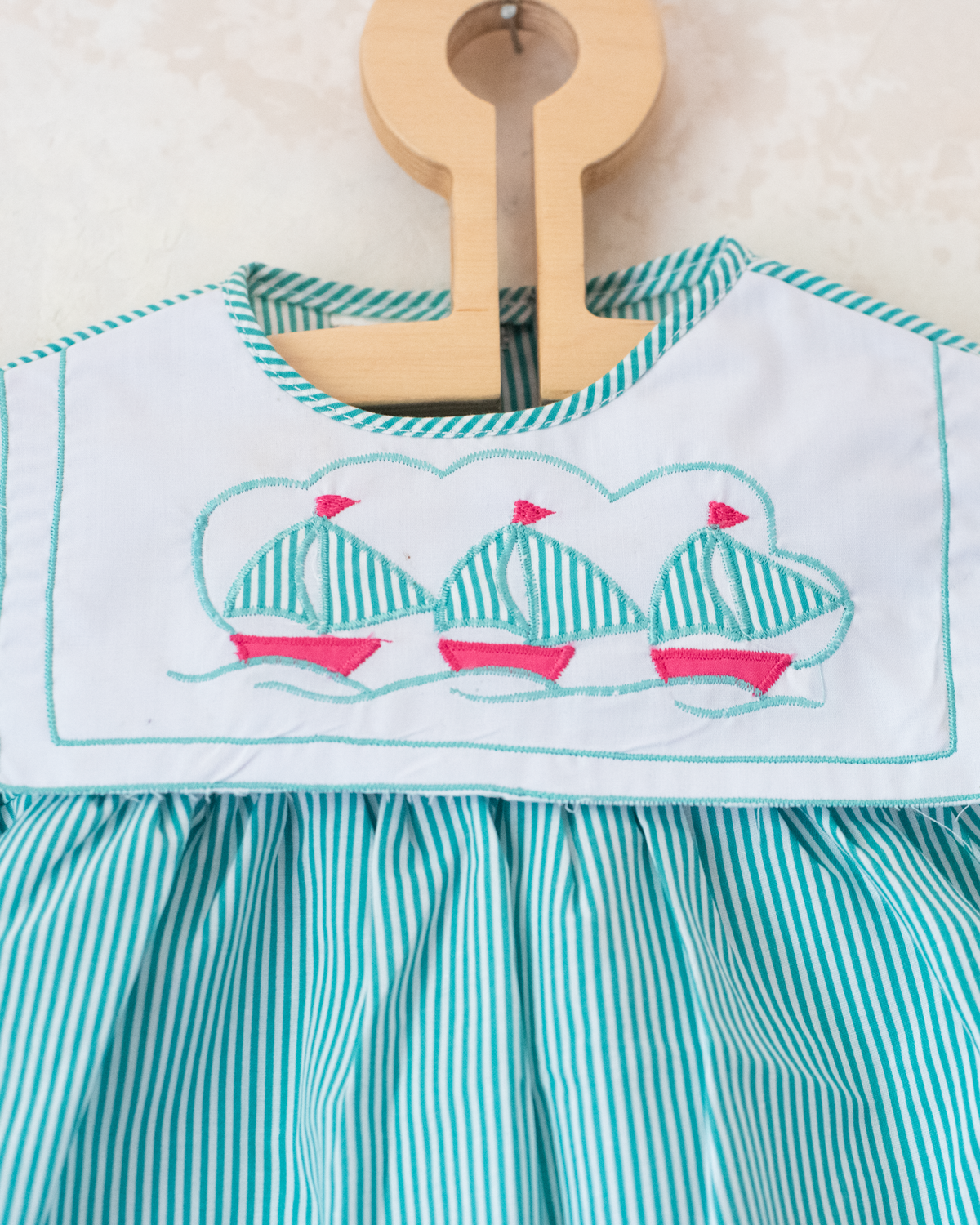Striped dress with fisherman collar and embroidered boats | 9-12 months
