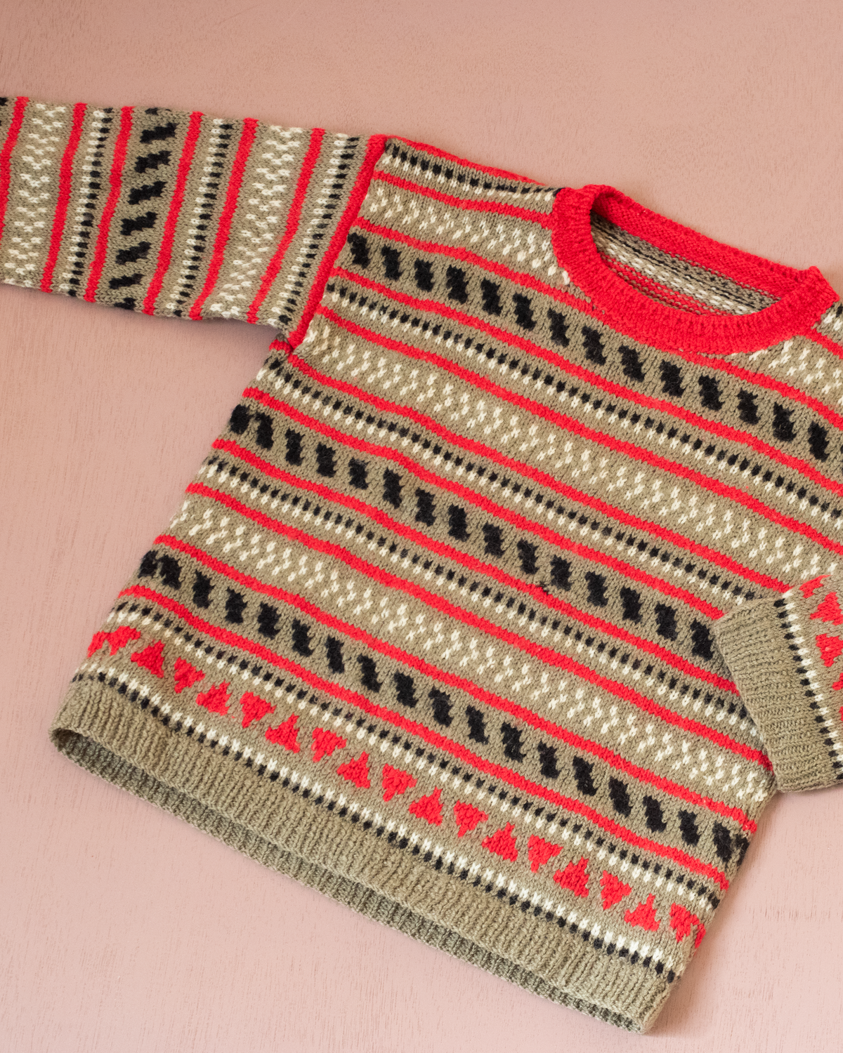 Red and Gray Wool Sweater | 6-7 Years