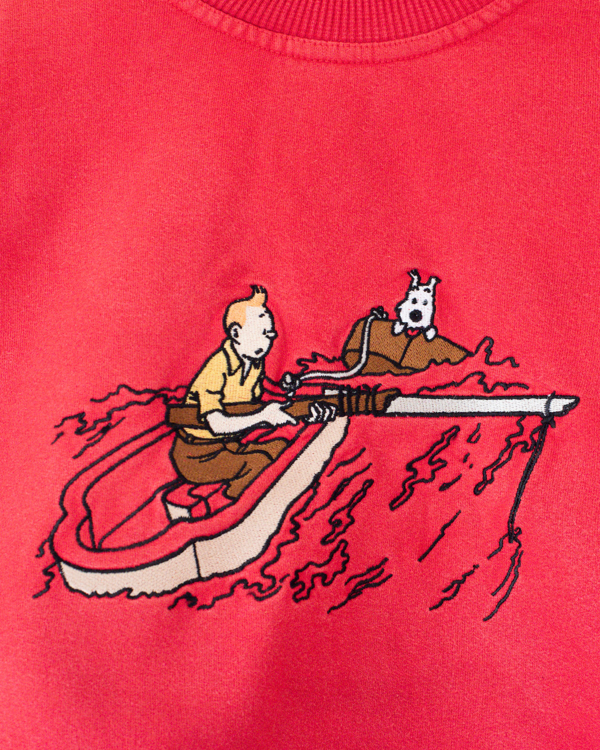 Red sweatshirt with Tintin and Snowy embroidery | 5-6 years