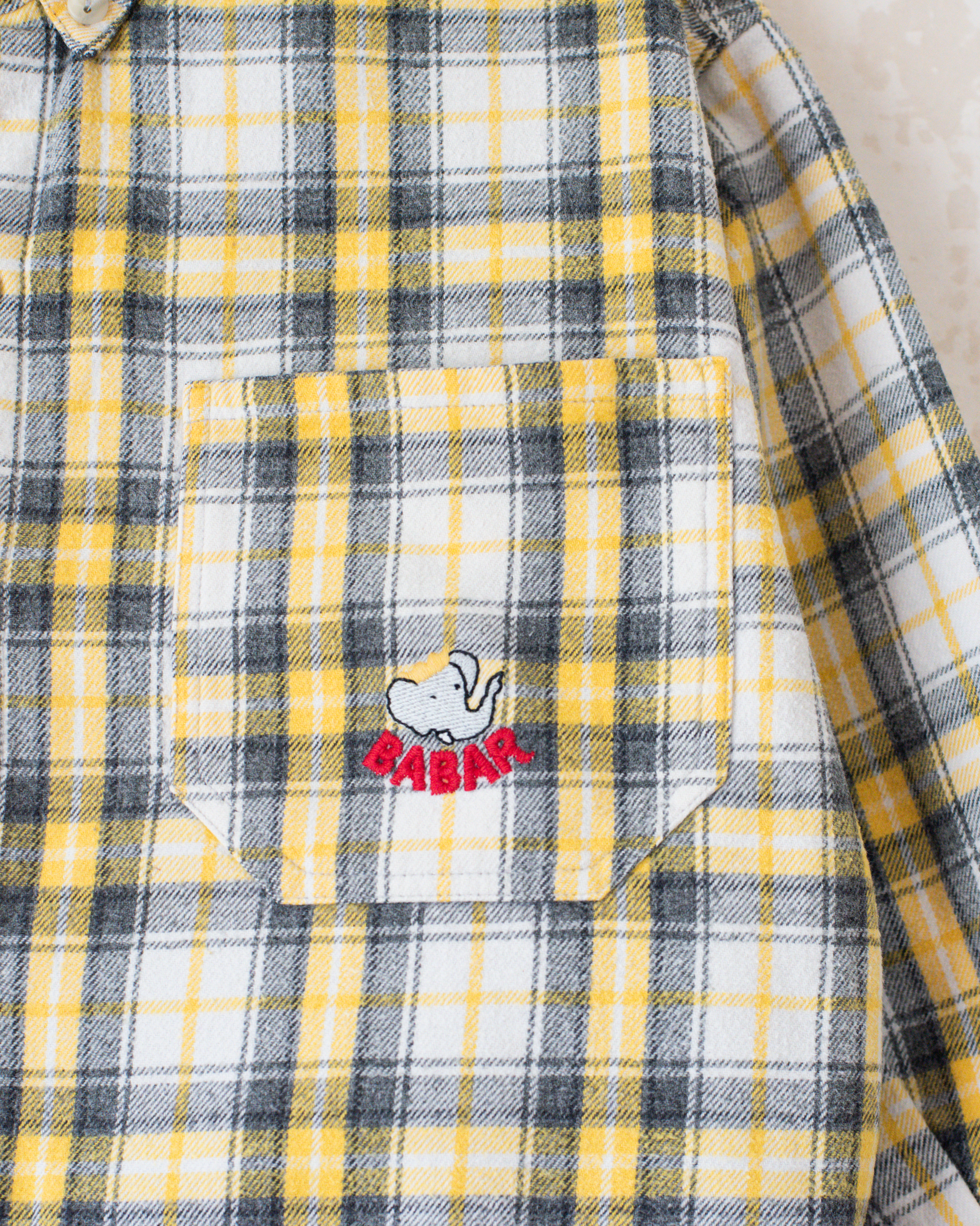 חולצה משובצת עם רקמה של המלך בבר | 5-6 שנים