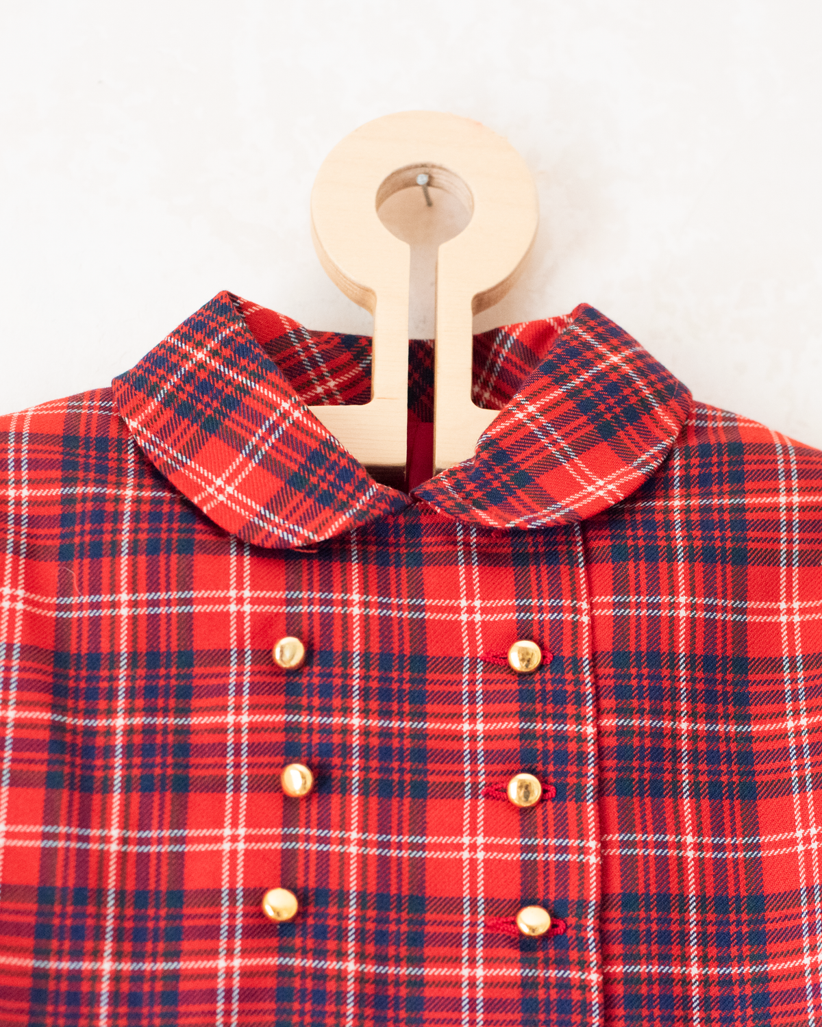 Red plaid jacket with gold buttons | French deadstock | 5-6 years