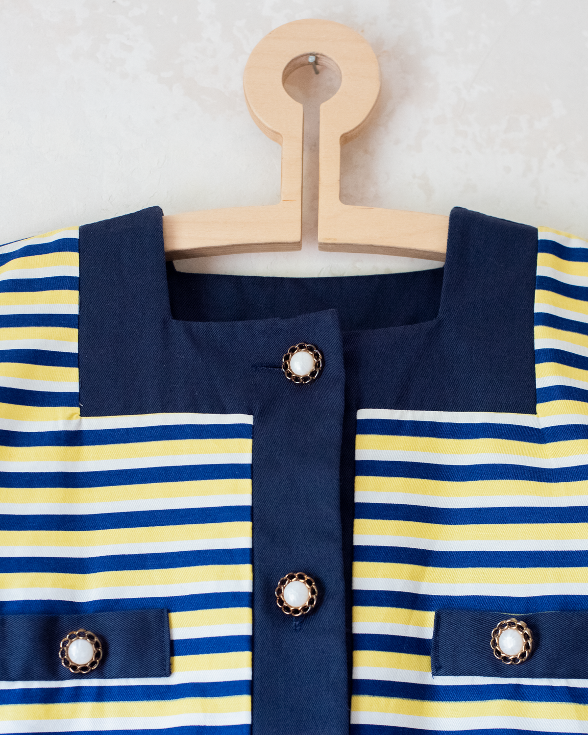 Stripes and pearl button set | Dead stock from England | 10-11 years