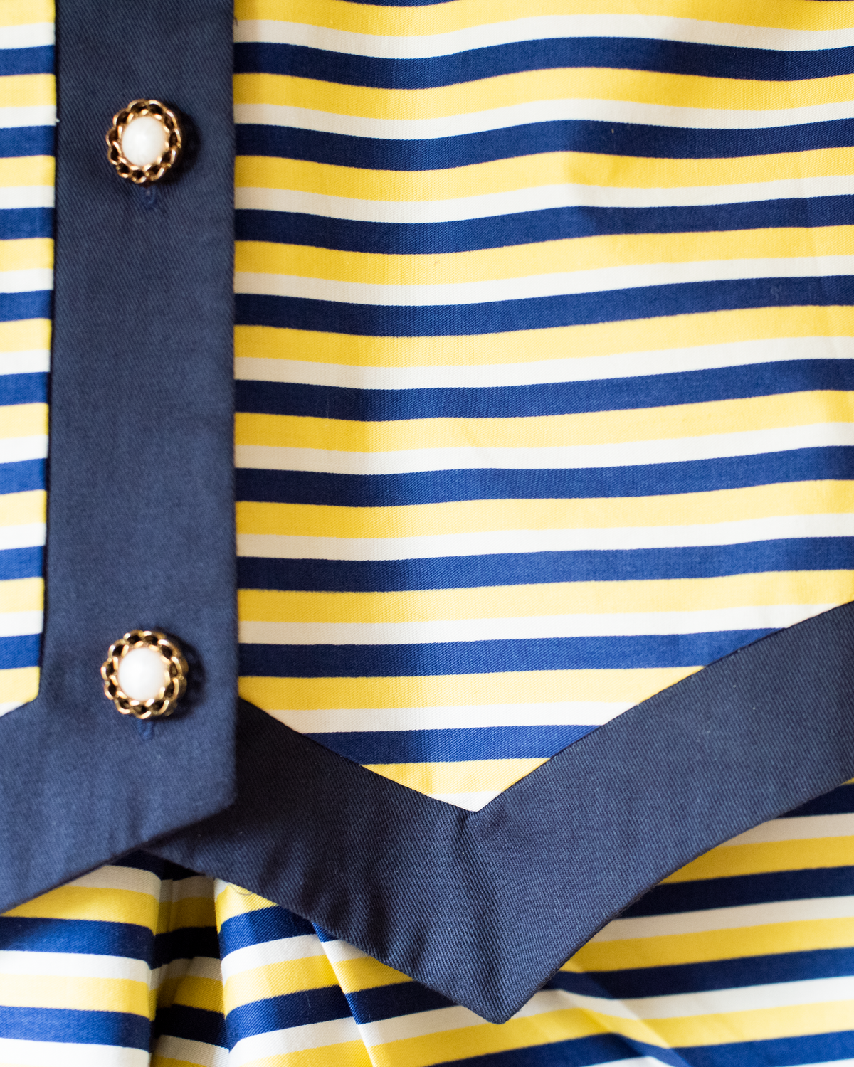 Stripes and pearl button set | Dead stock from England | 10-11 years