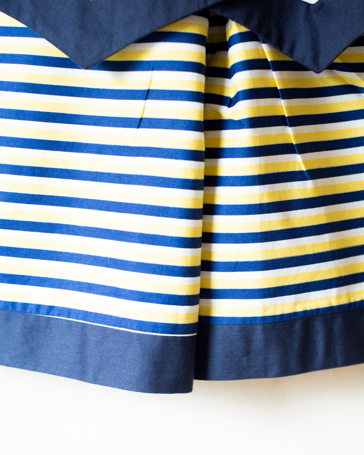 Stripes and pearl button set | Dead stock from England | 10-11 years