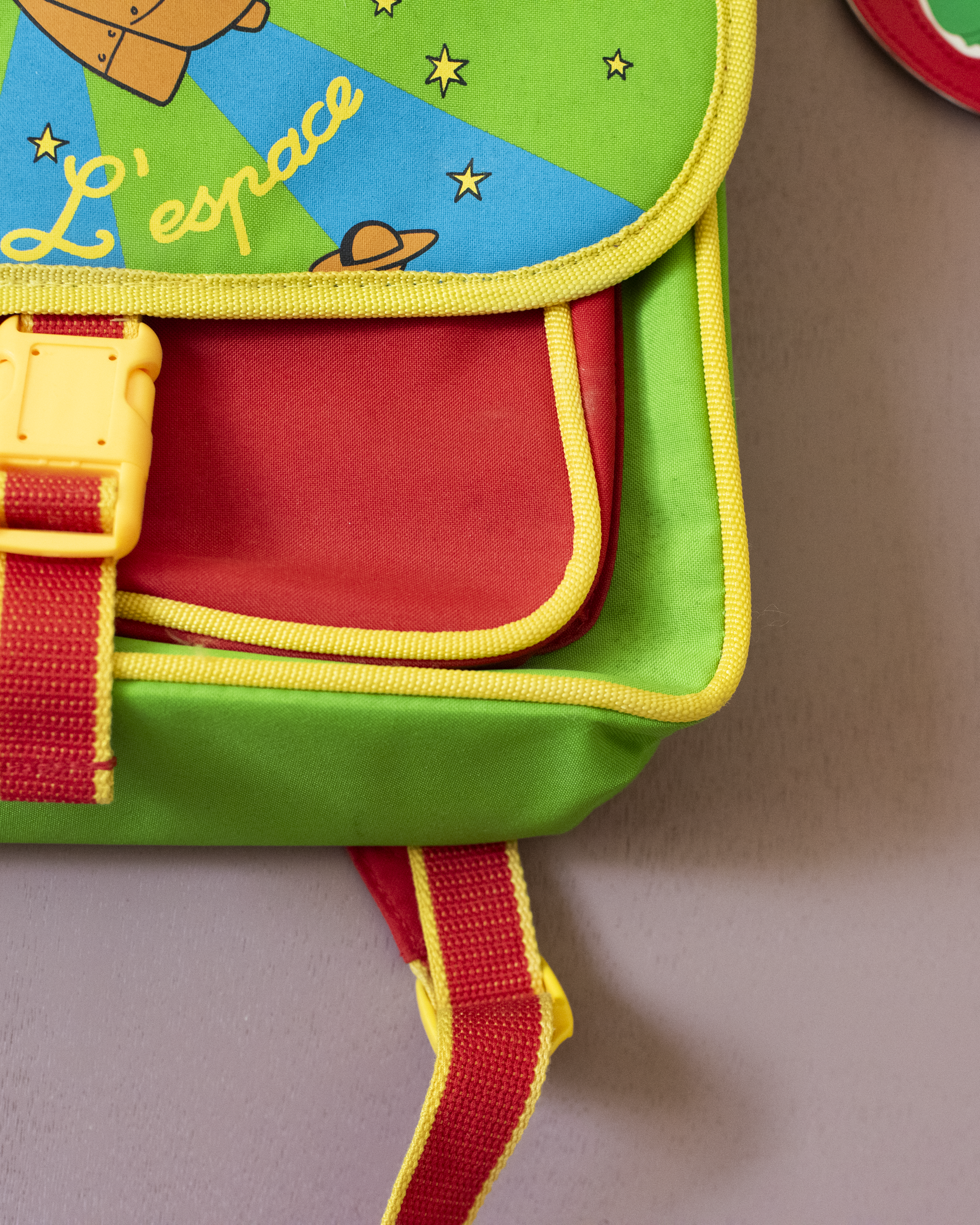 ילקוט צבעוני | המלך בבר בחלל