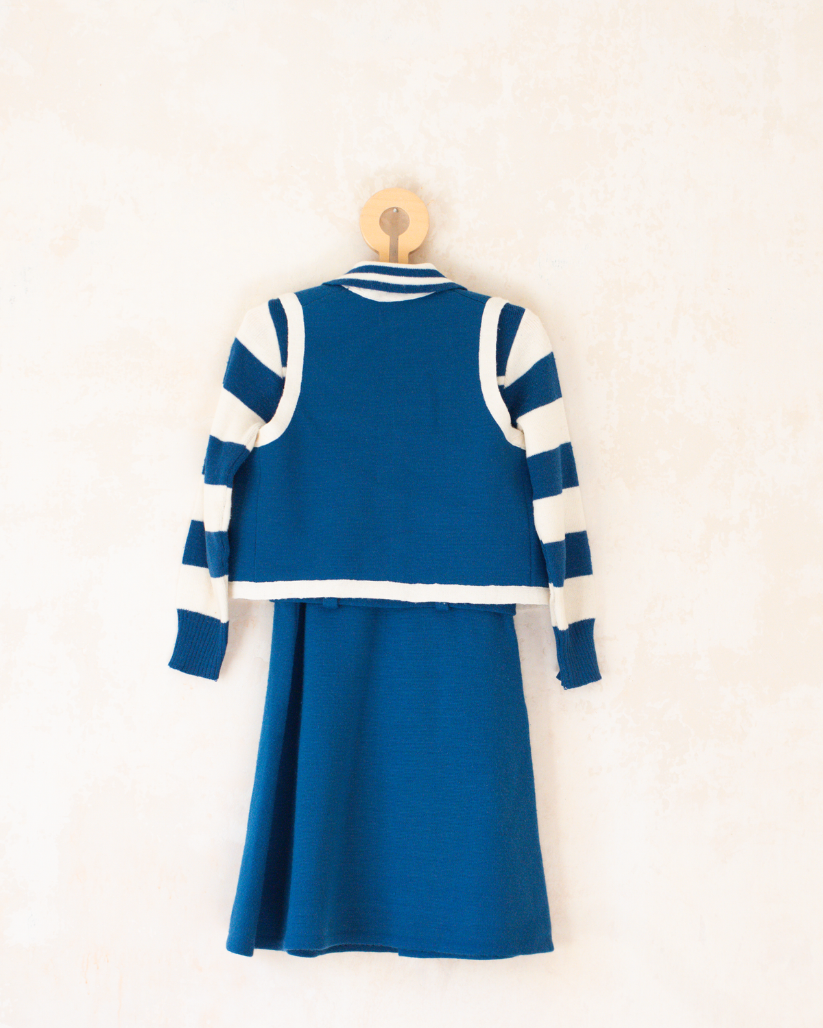 Dress and vest in blue and white with flowers | 5-6 years