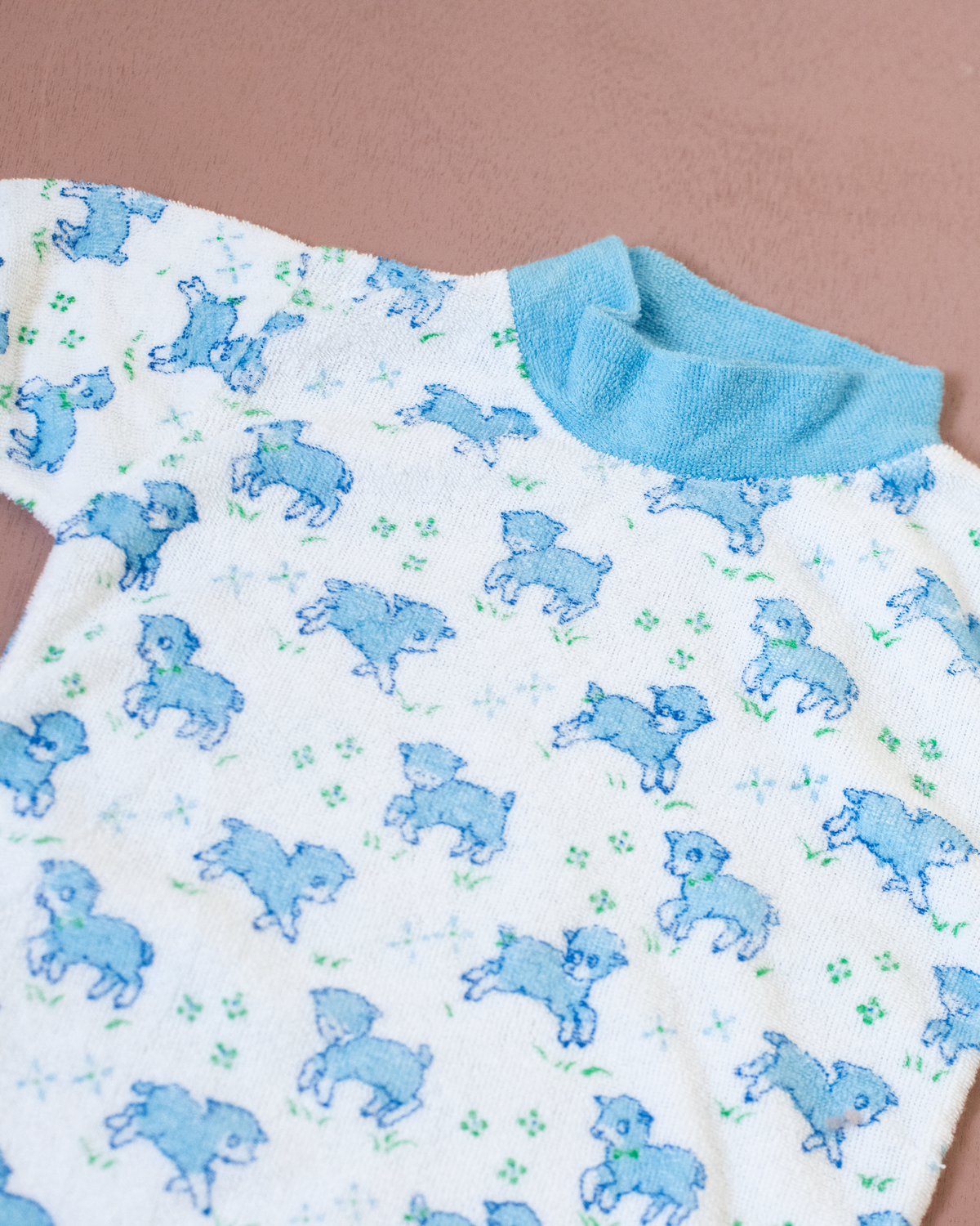 Towel fabric set with sheep in light blue | 18-24 months