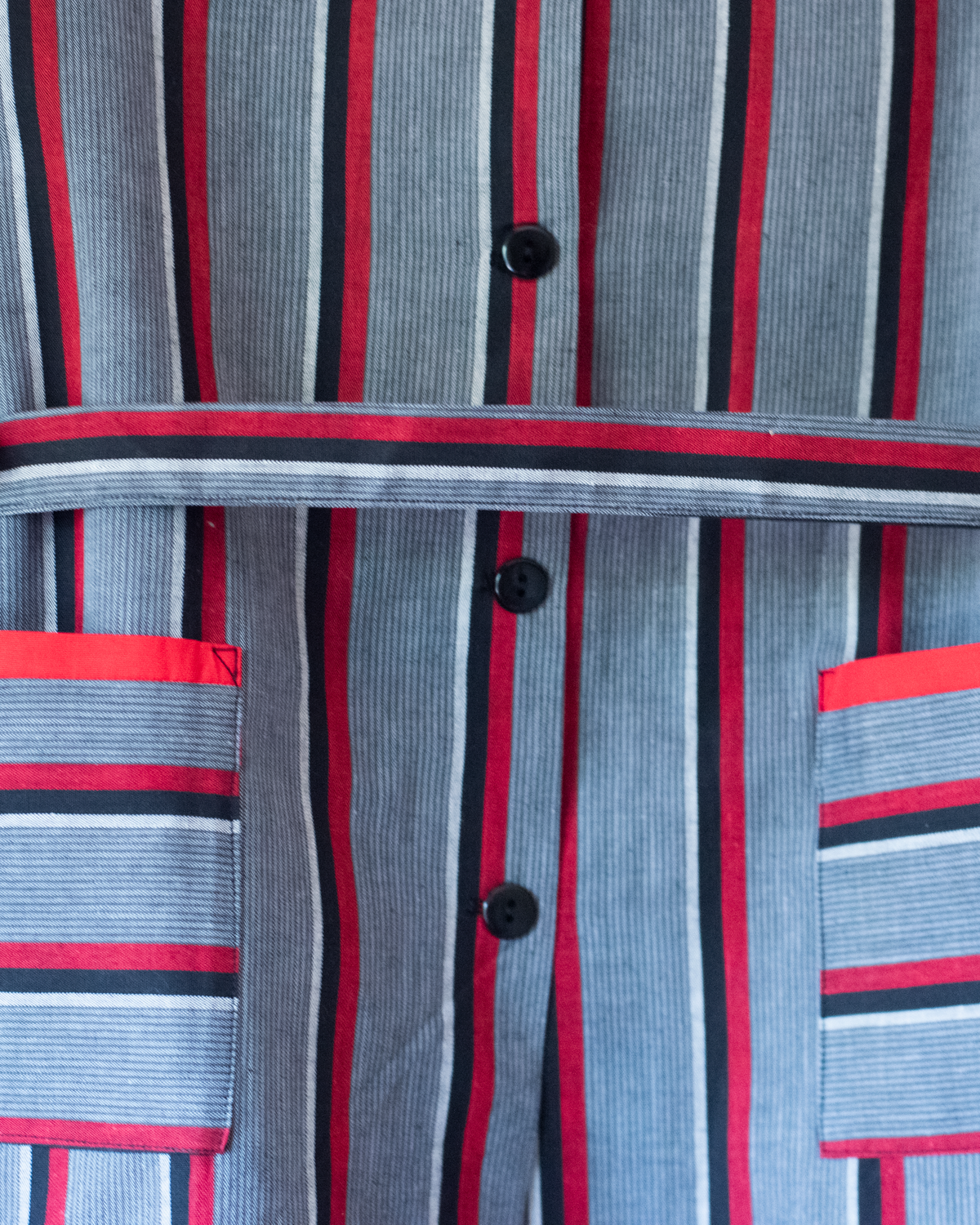 Striped shirt with red collar | French deadstock from the seventies | 6-7 years