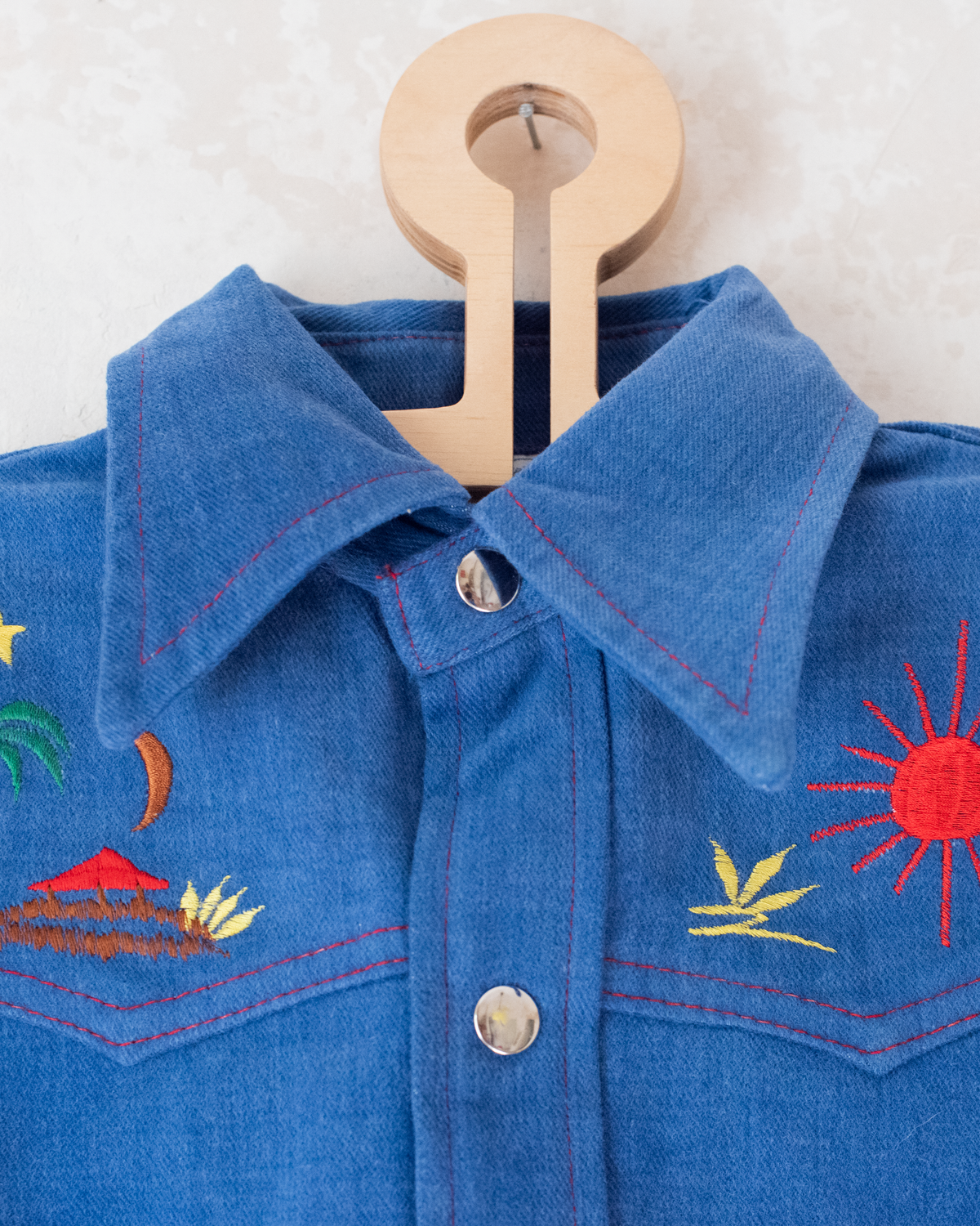 Embroidered denim set from the 70s, shirt and pants | 9-10 years