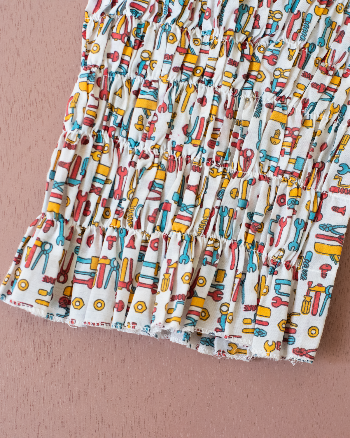Shrink and tool shirt | 6-8 years