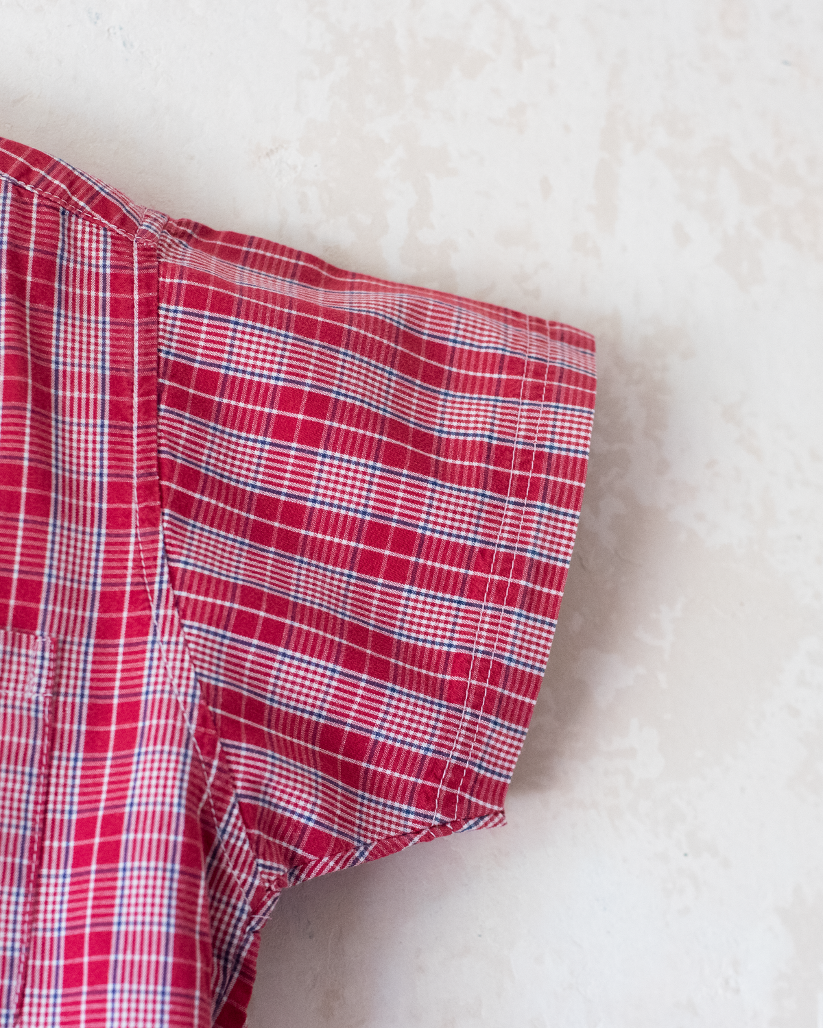 Red button-down shirt with Tintin embroidery | 3-4 years