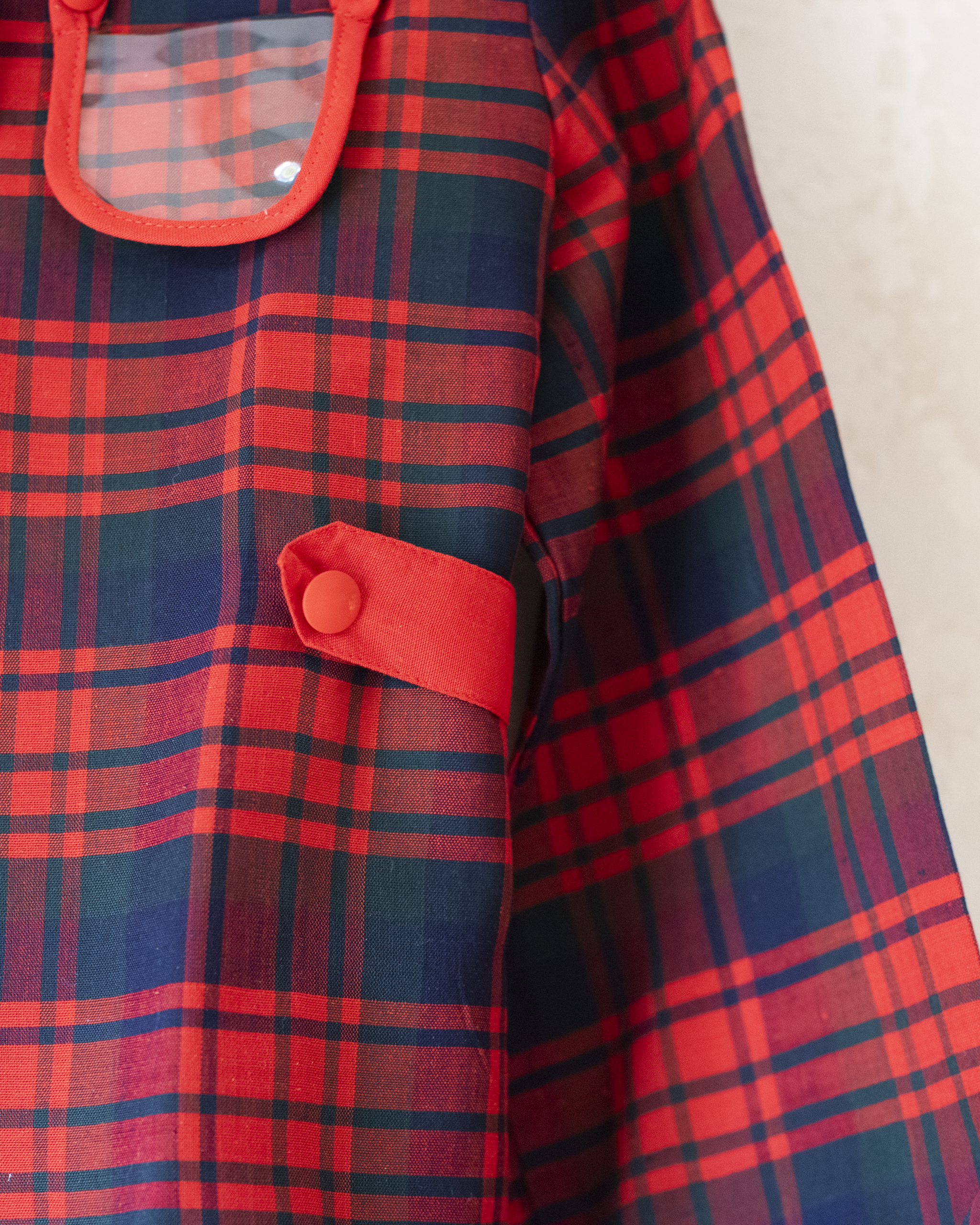 טוניקה אדומה משובצת  | דד סטוק צרפתי מהסבנטיז | 5-6 שנים