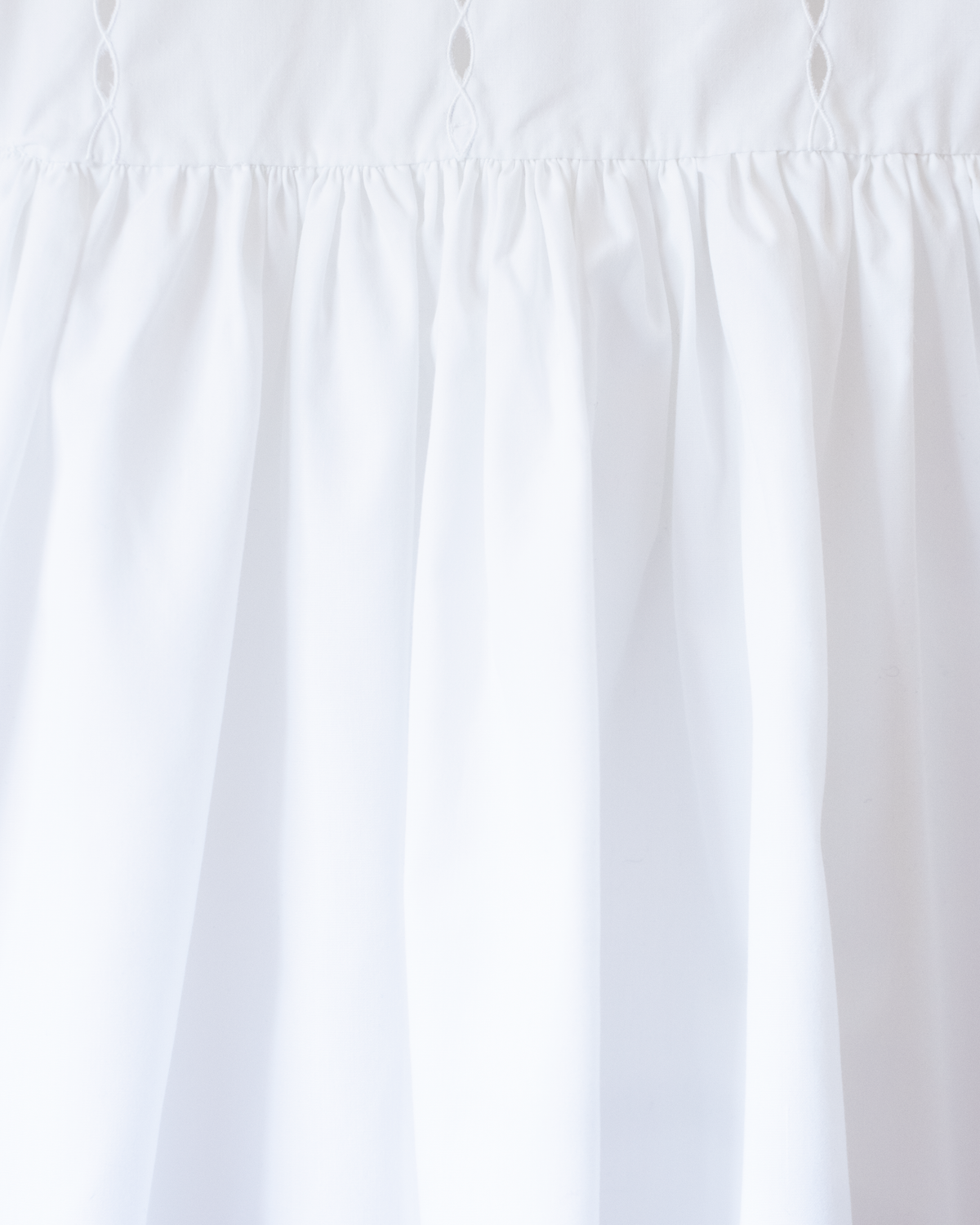 White dress with Little Red Riding Hood embroidery | 4-5 years