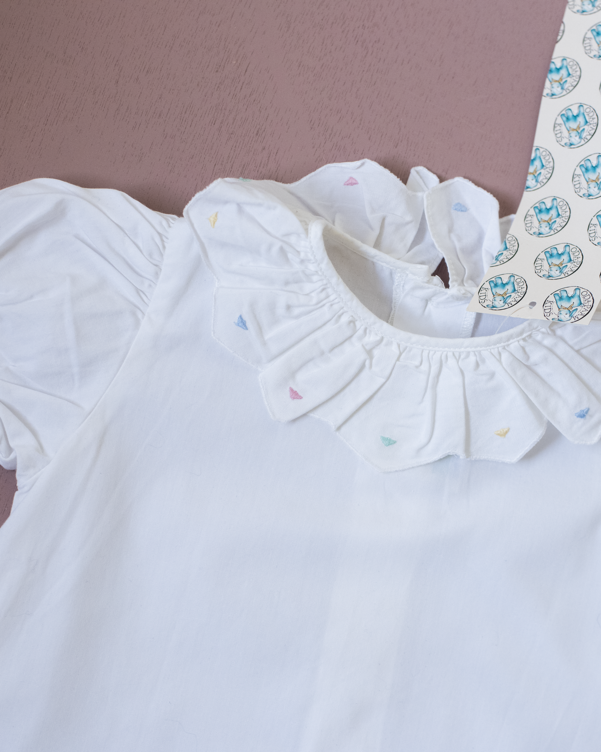 חולצה קצרה לבנה עם צווארון רקום מבית ז׳קאדי | 12-18 חודשים