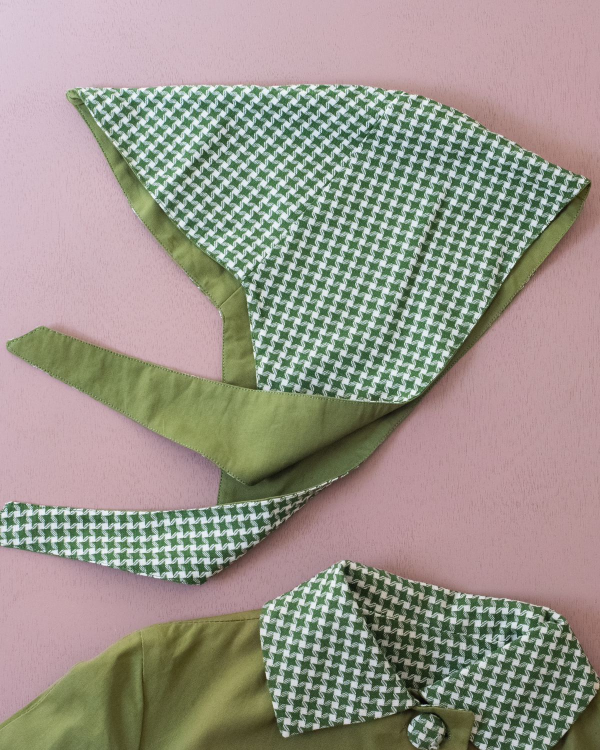 Green reversible jacket from the 70s | 5-6 years