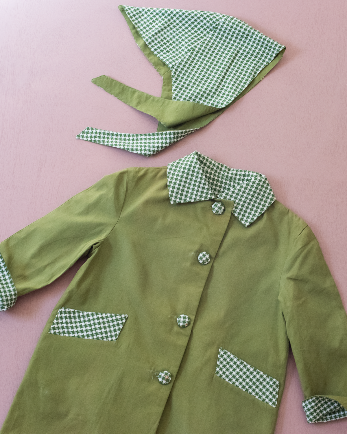 Green reversible jacket from the 70s | 5-6 years
