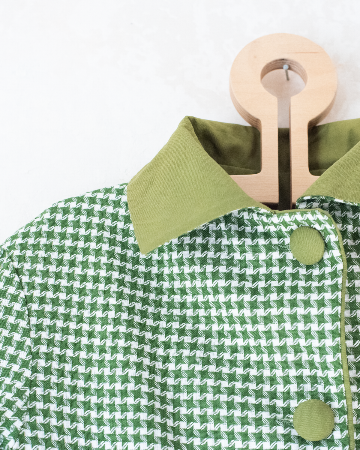 Green reversible jacket from the 70s | 5-6 years