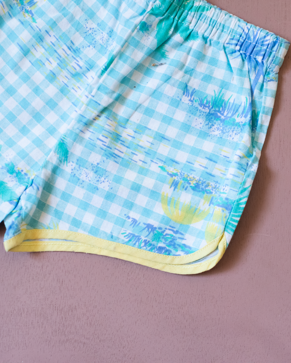 Checkered shorts with palms and a boat | French dead stock | 11-12 years