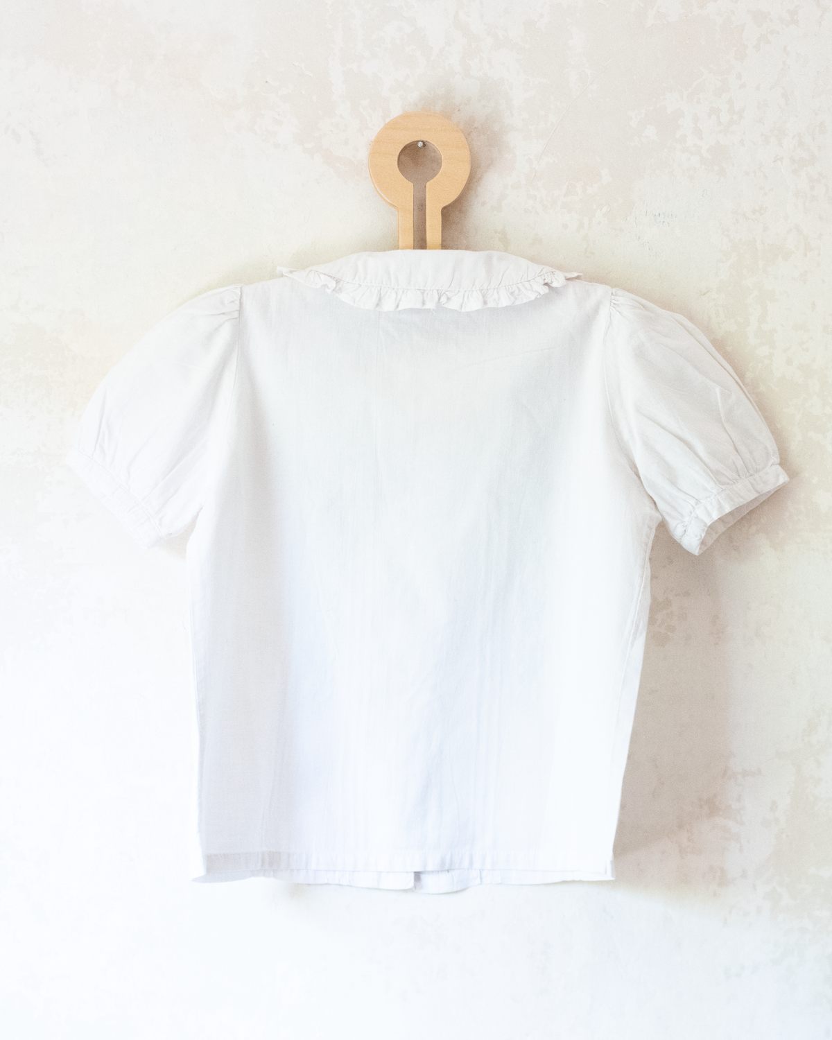 White shirt with pastel floral embroidery | 6-7 years