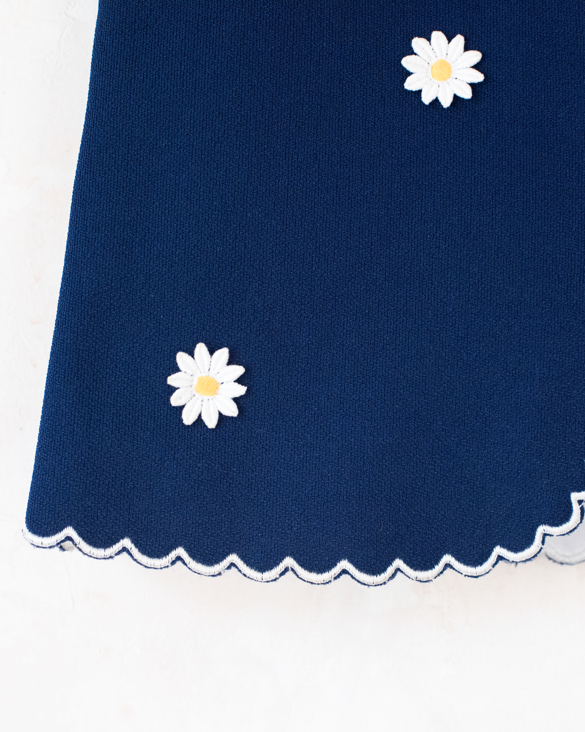 Blue cardigan with daisies | 8-10 years