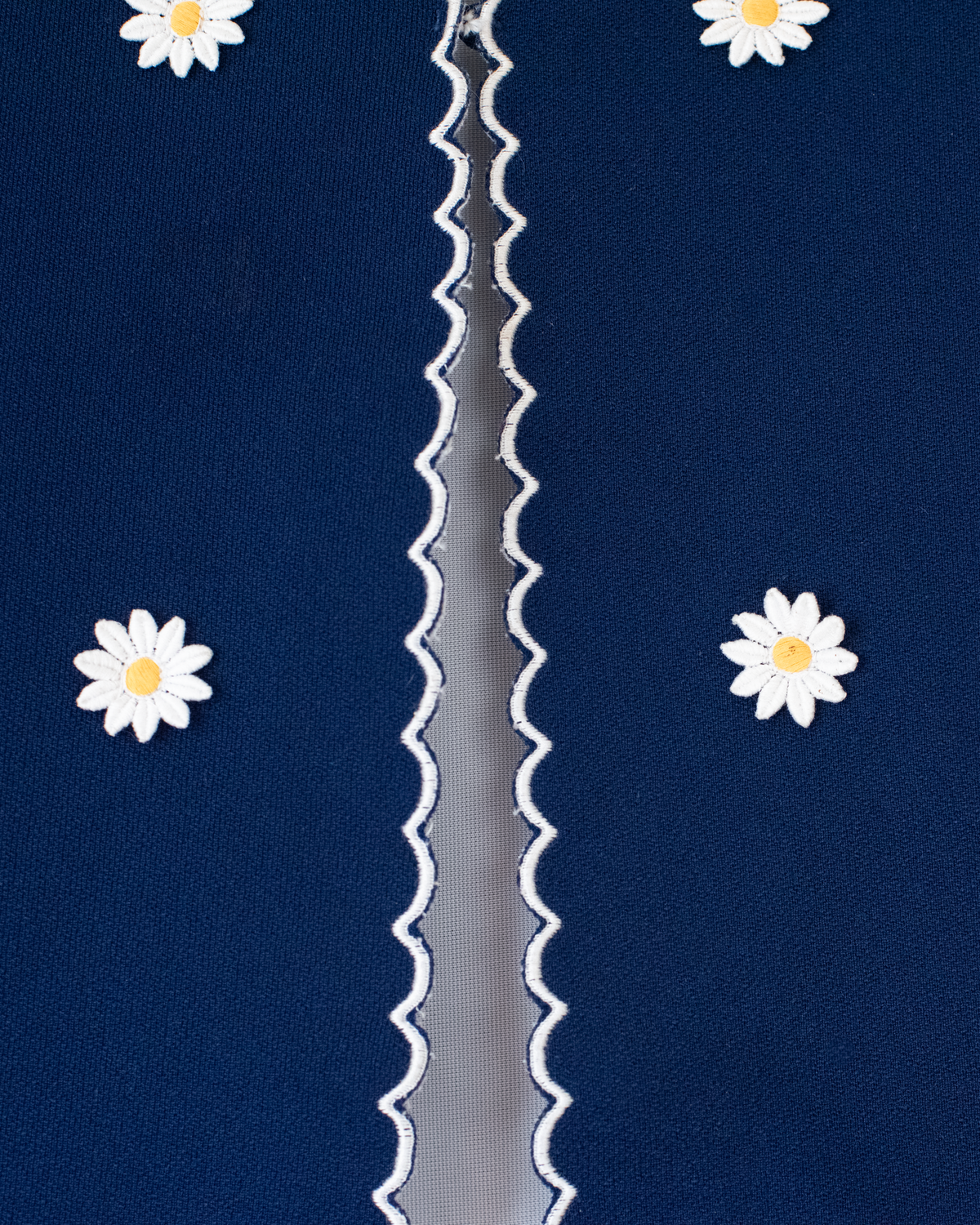 Blue cardigan with daisies | 8-10 years