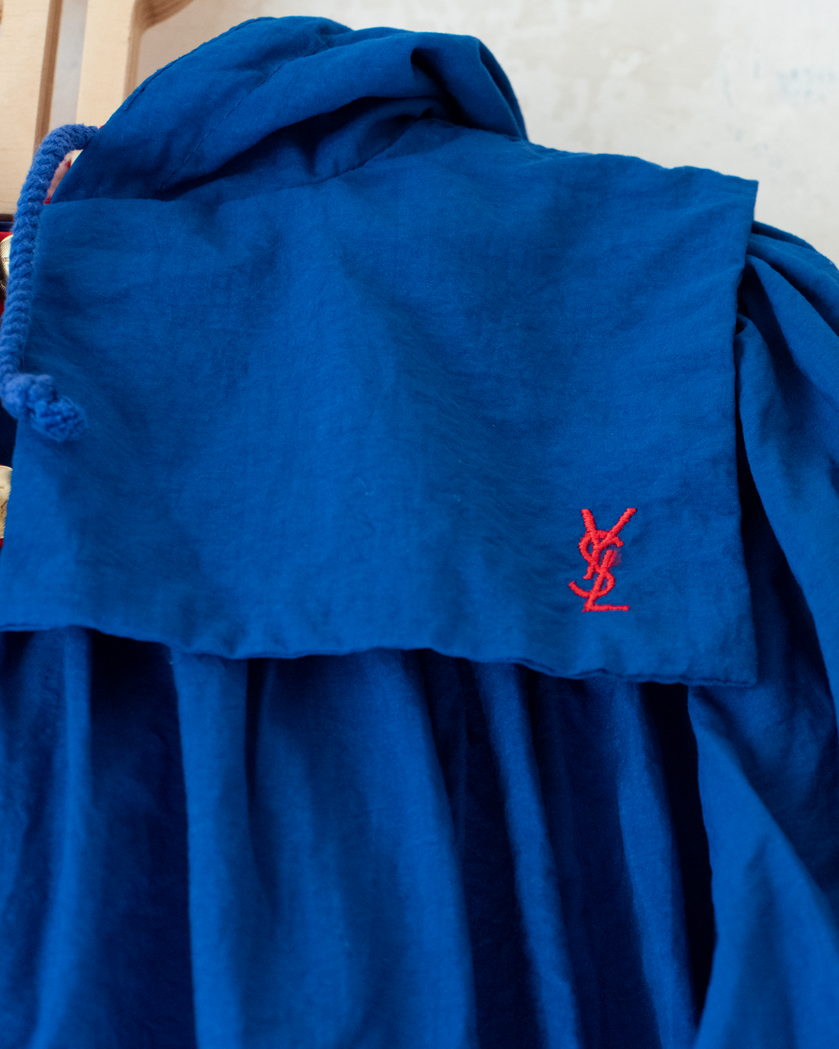 Blue coat with embroidered mouse from Yves Saint Laurent | 7-8 years