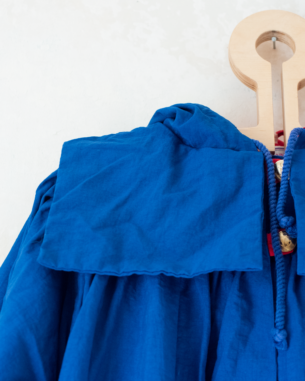 Blue coat with embroidered mouse from Yves Saint Laurent | 7-8 years
