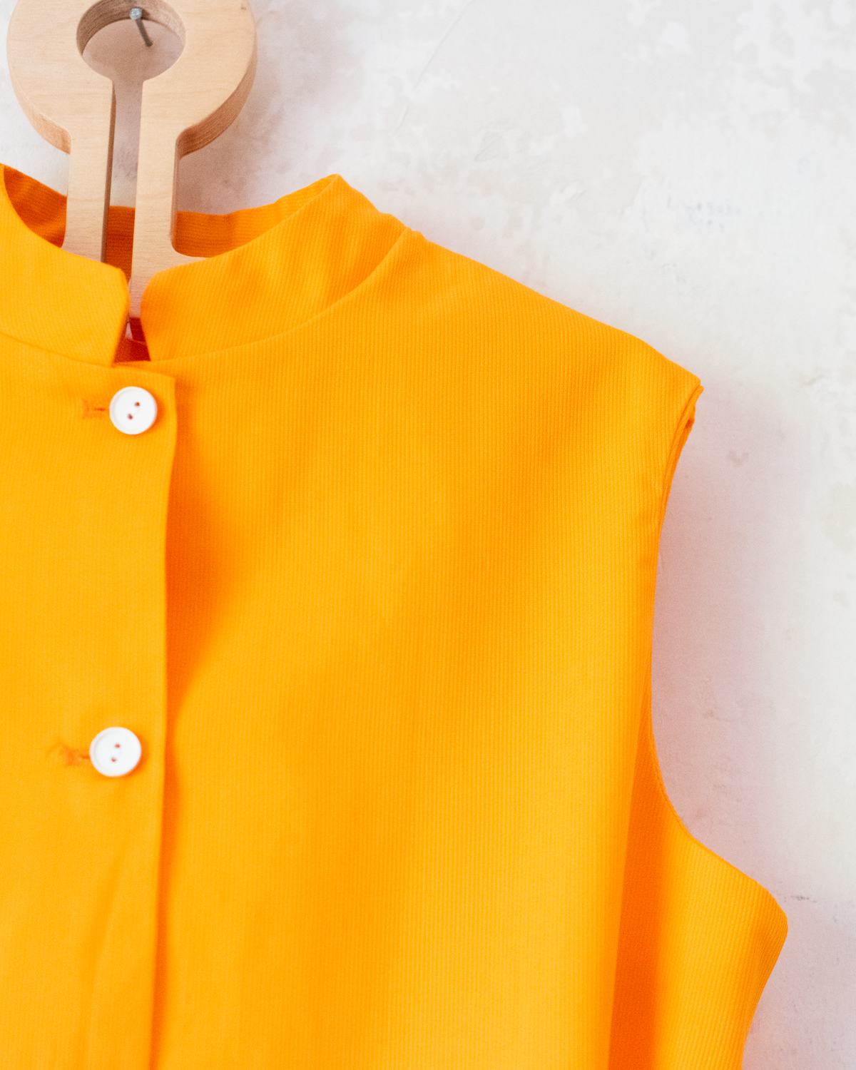 Seventies orange dress with belt | Italian dead stock | 8-9 years