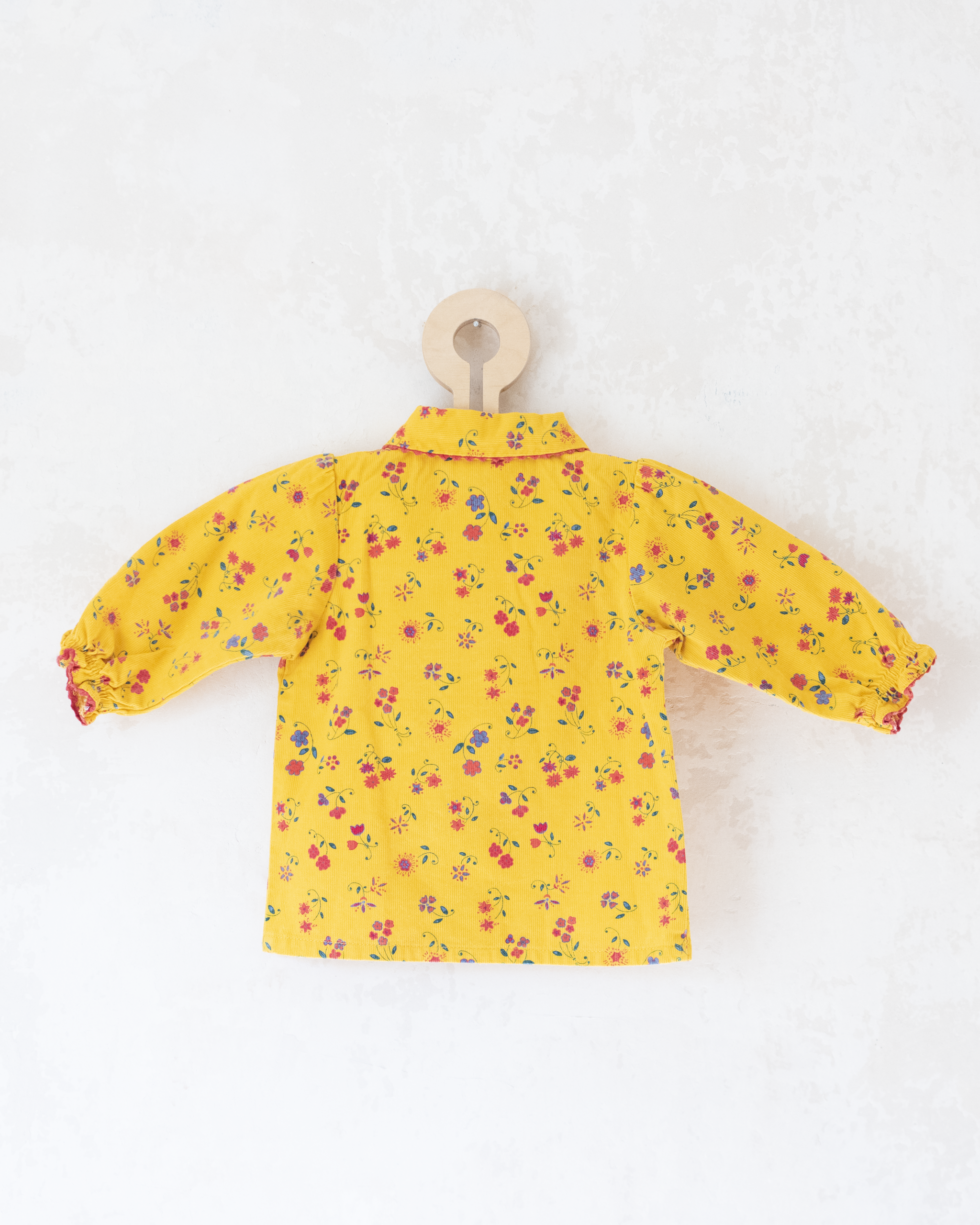 חולצה צהובה עם פרחים | 6-9 חודשים
