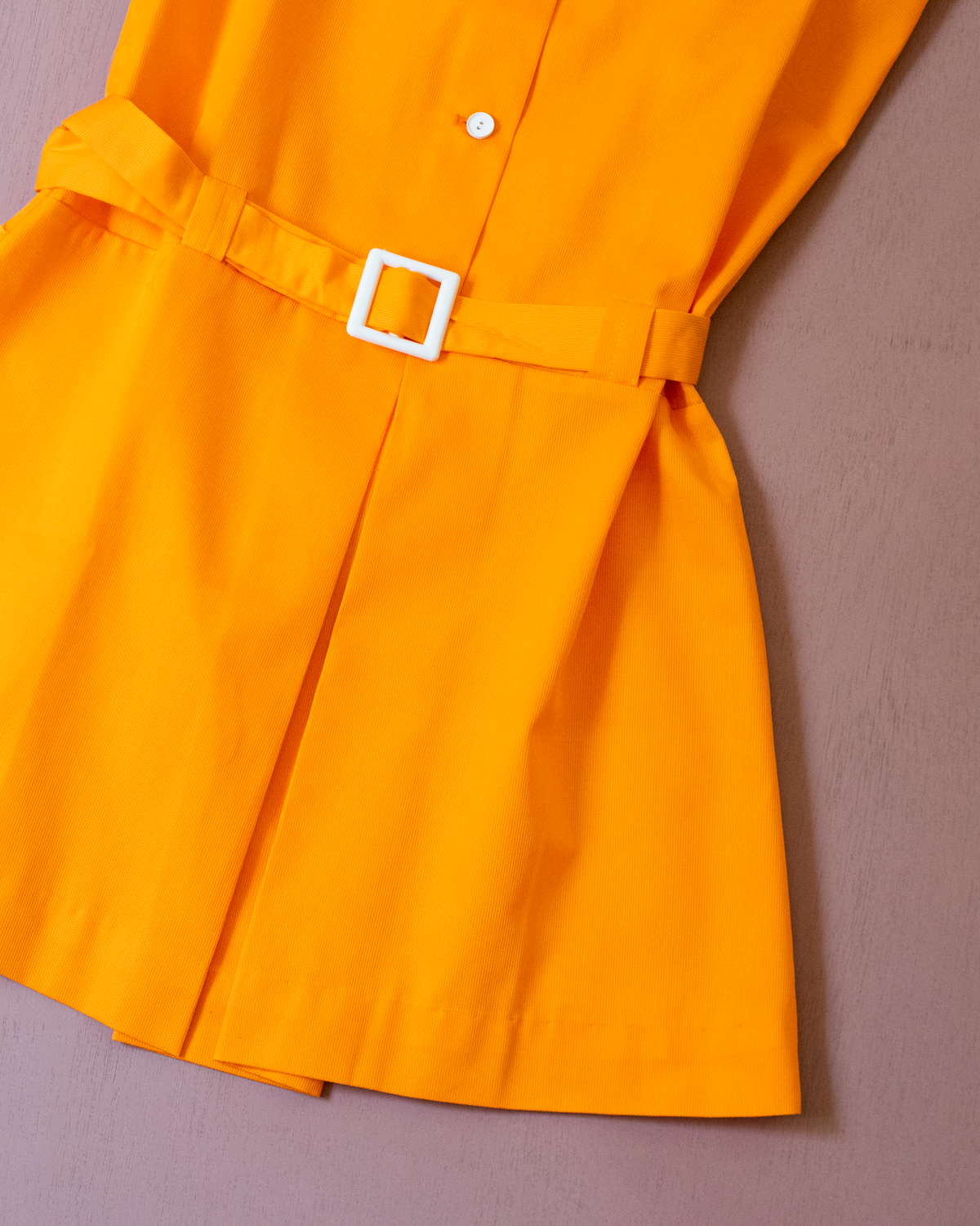 Seventies orange dress with belt | Italian dead stock | 8-9 years