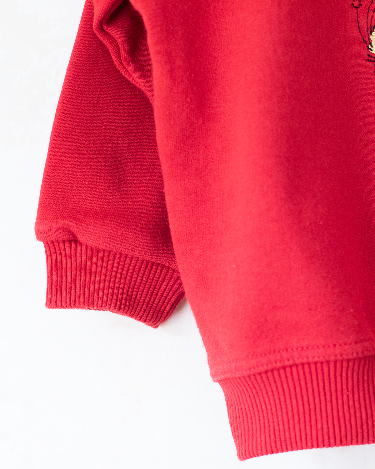 Red sweatshirt with Tintin embroidery | 5-6 years