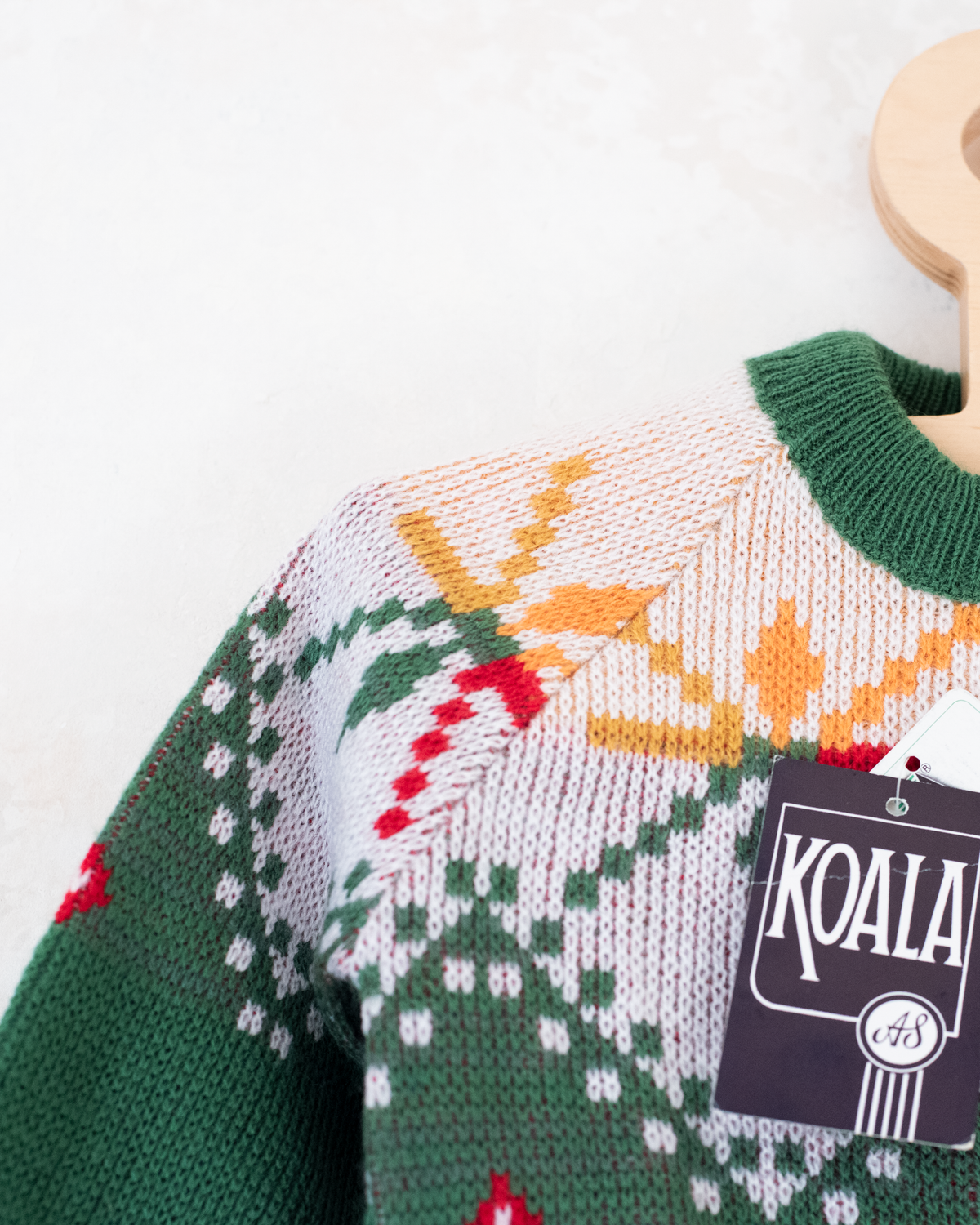 Green knit with snowflakes | Spanish dead stock | 18-24 months
