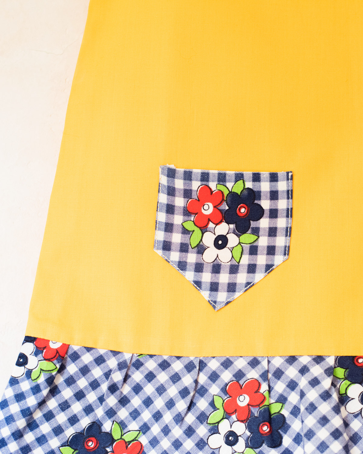 Yellow dress with checks and flowers | French deadstock from the 70s | 6-9 months