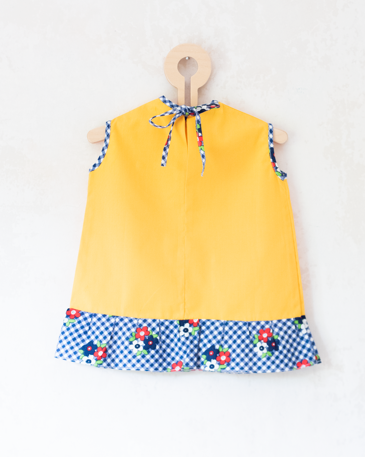 Yellow dress with checks and flowers | French deadstock from the 70s | 6-9 months