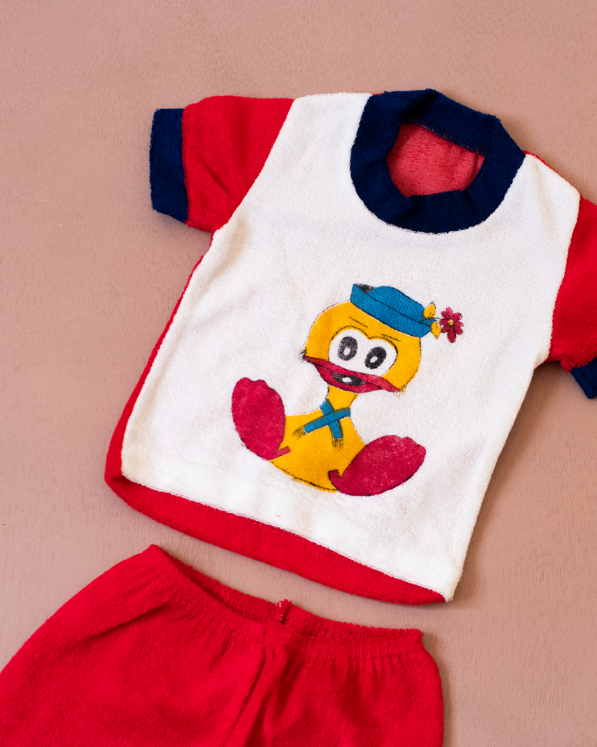 Red towel set with chick | Spanish Deadstock | 6-9 months