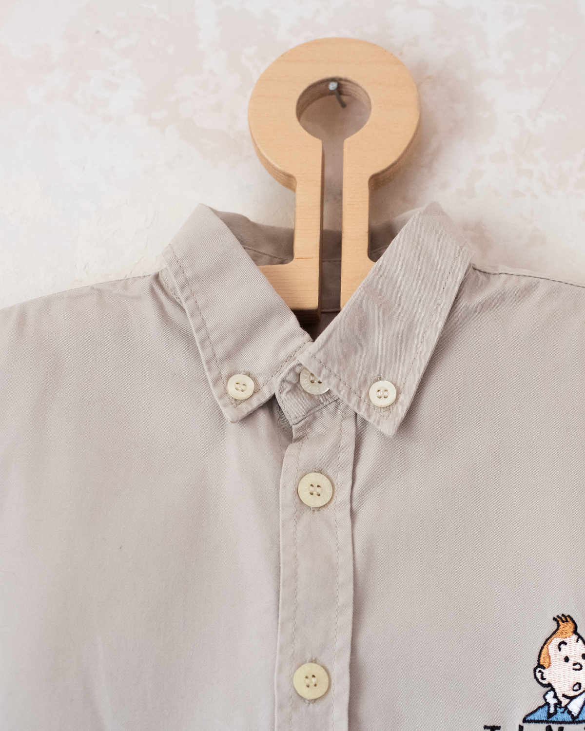 Long khaki shirt with Tintin on a raft embroidery | 6-7 years