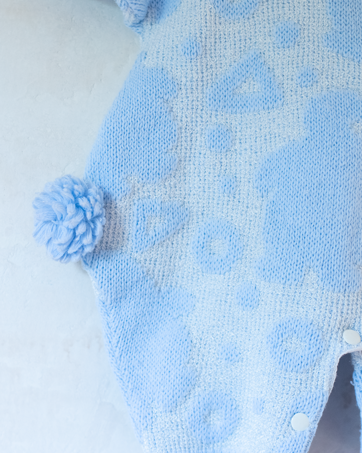 Knitted overalls with pompoms | 6-9 months