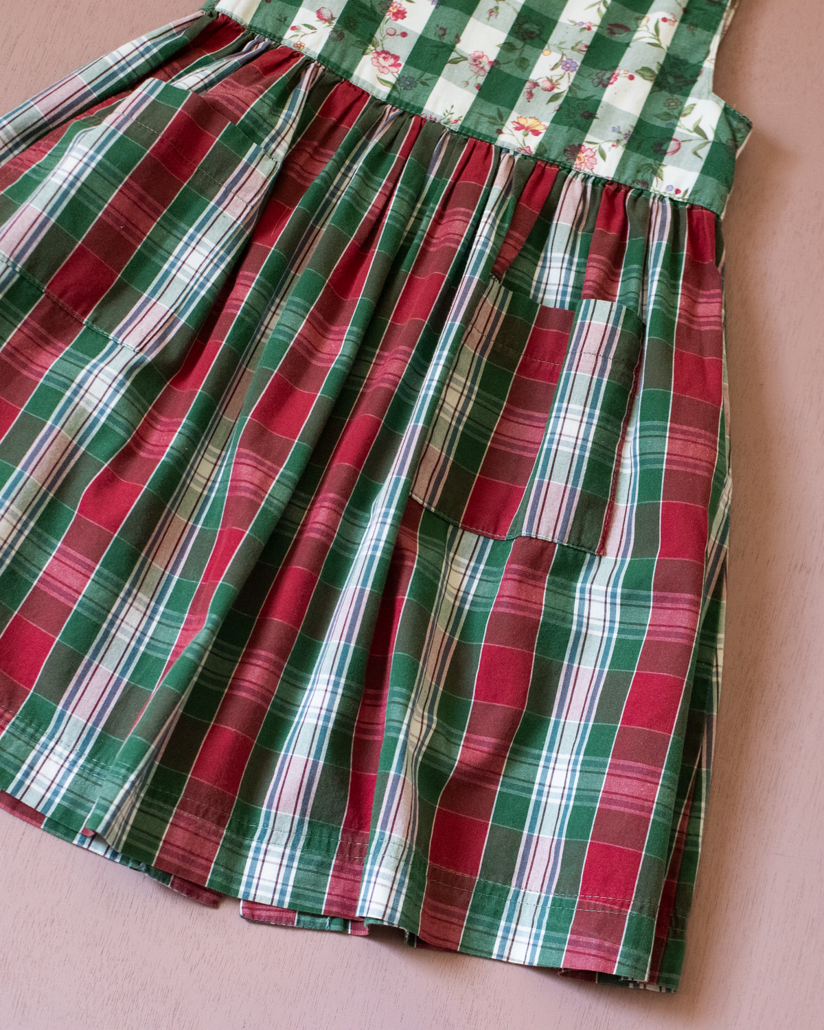 Colorful checkered dress with flowers | 3-4 years