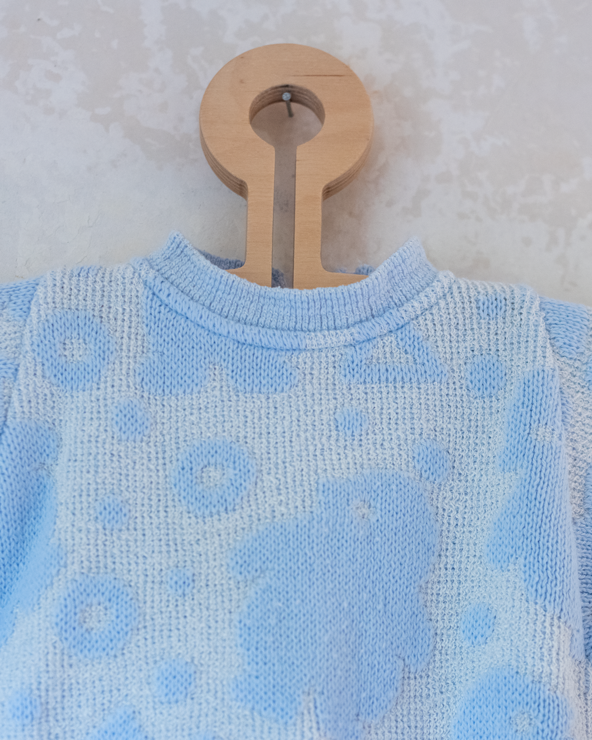 Knitted overalls with pompoms | 6-9 months