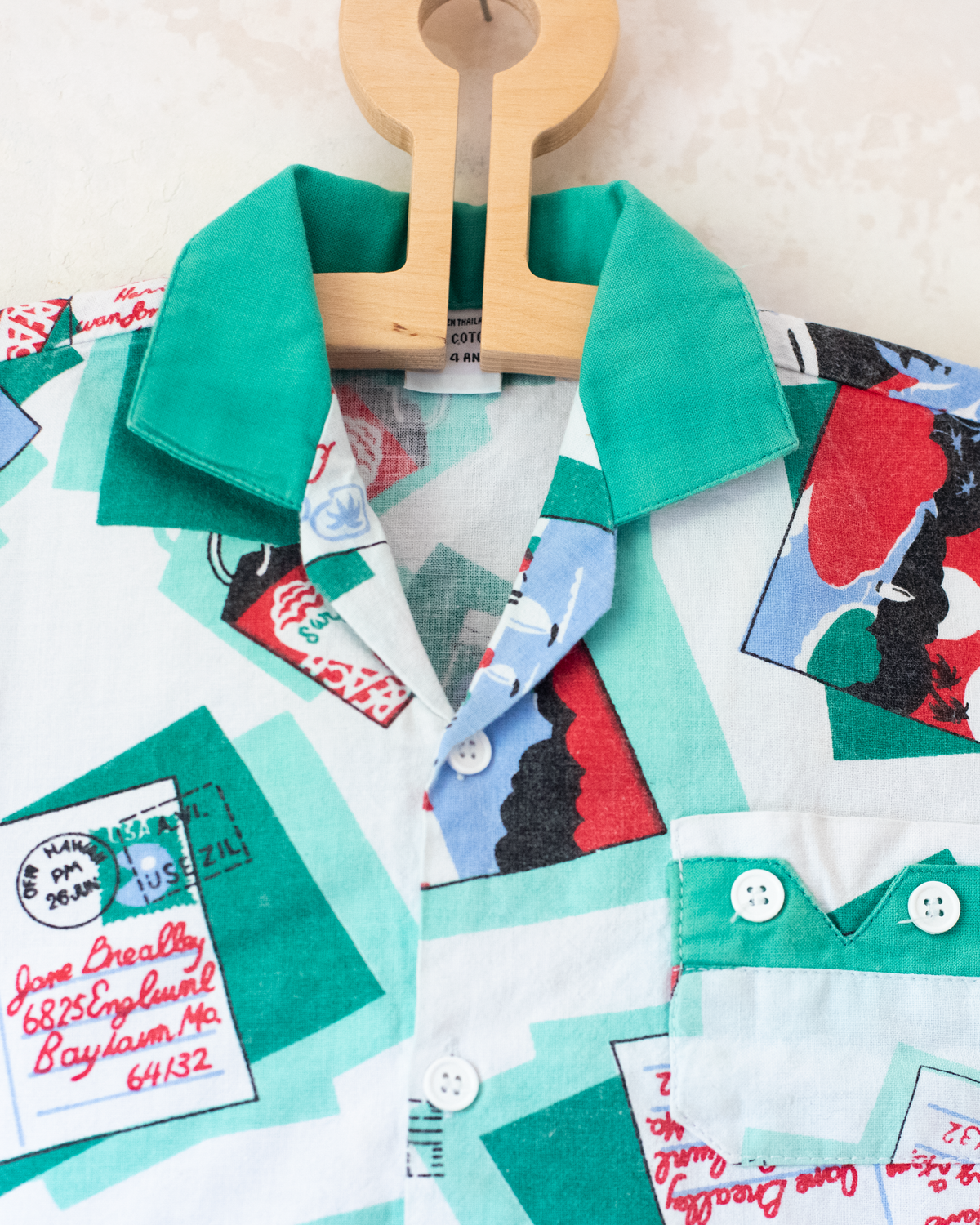 Button-down shirt with postcards and green collar | 3-4 years