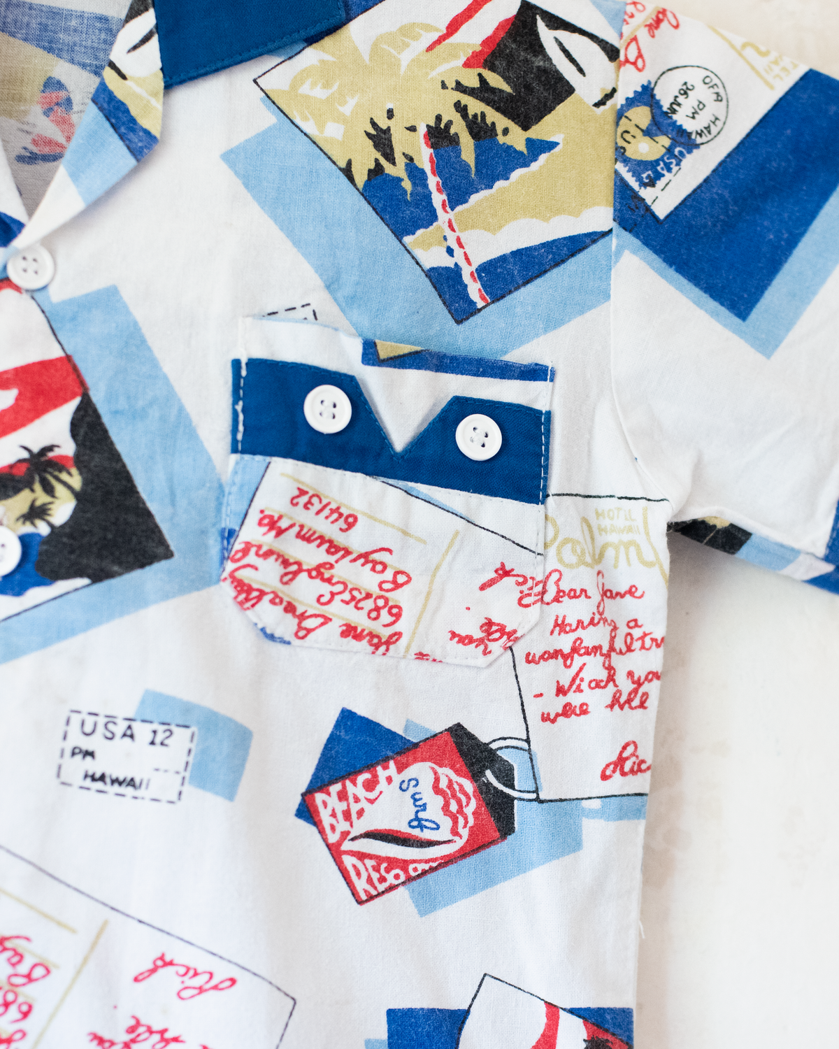 Button-down shirt with postcards and blue collar | 3-4 years