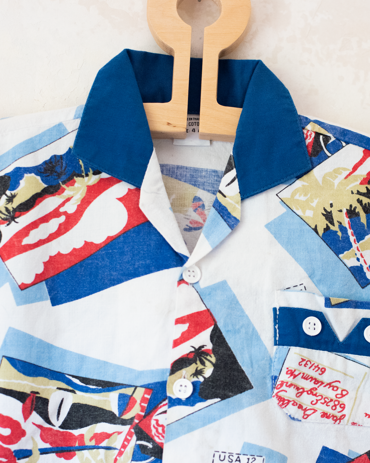 Button-down shirt with postcards and blue collar | 3-4 years