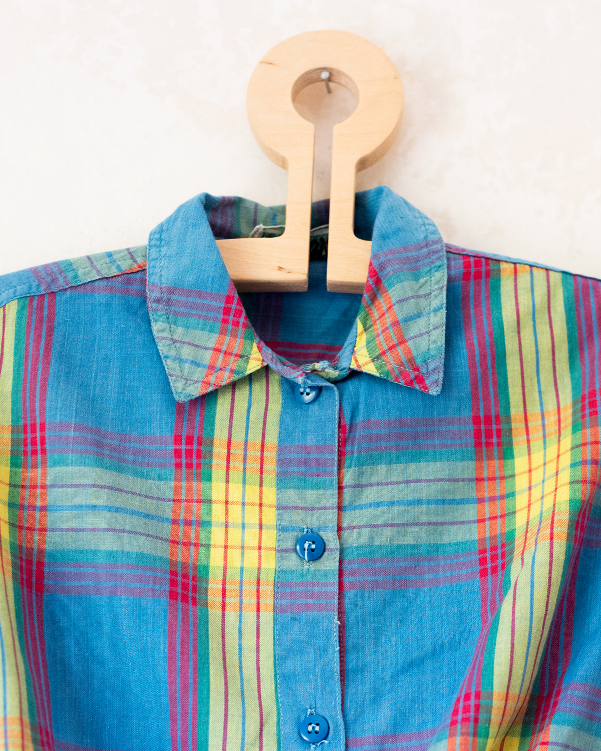 Plaid button-down shirt with bow and strawberries | 4-5 years