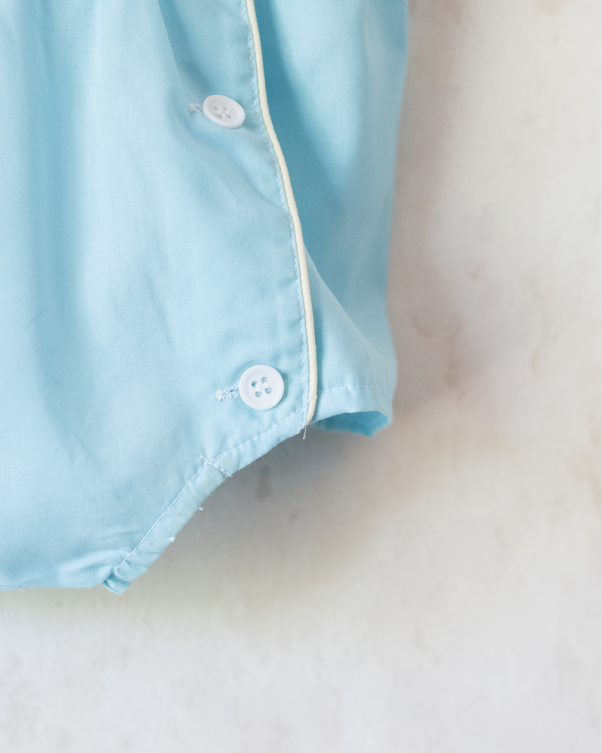 רומפר תכלת עם רקמות קיץ | 6-9 חודשים